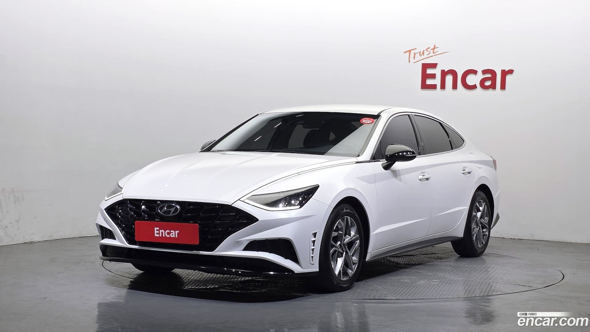 Main__Slider__Photo:Sonata Hyundai 2022.6-0