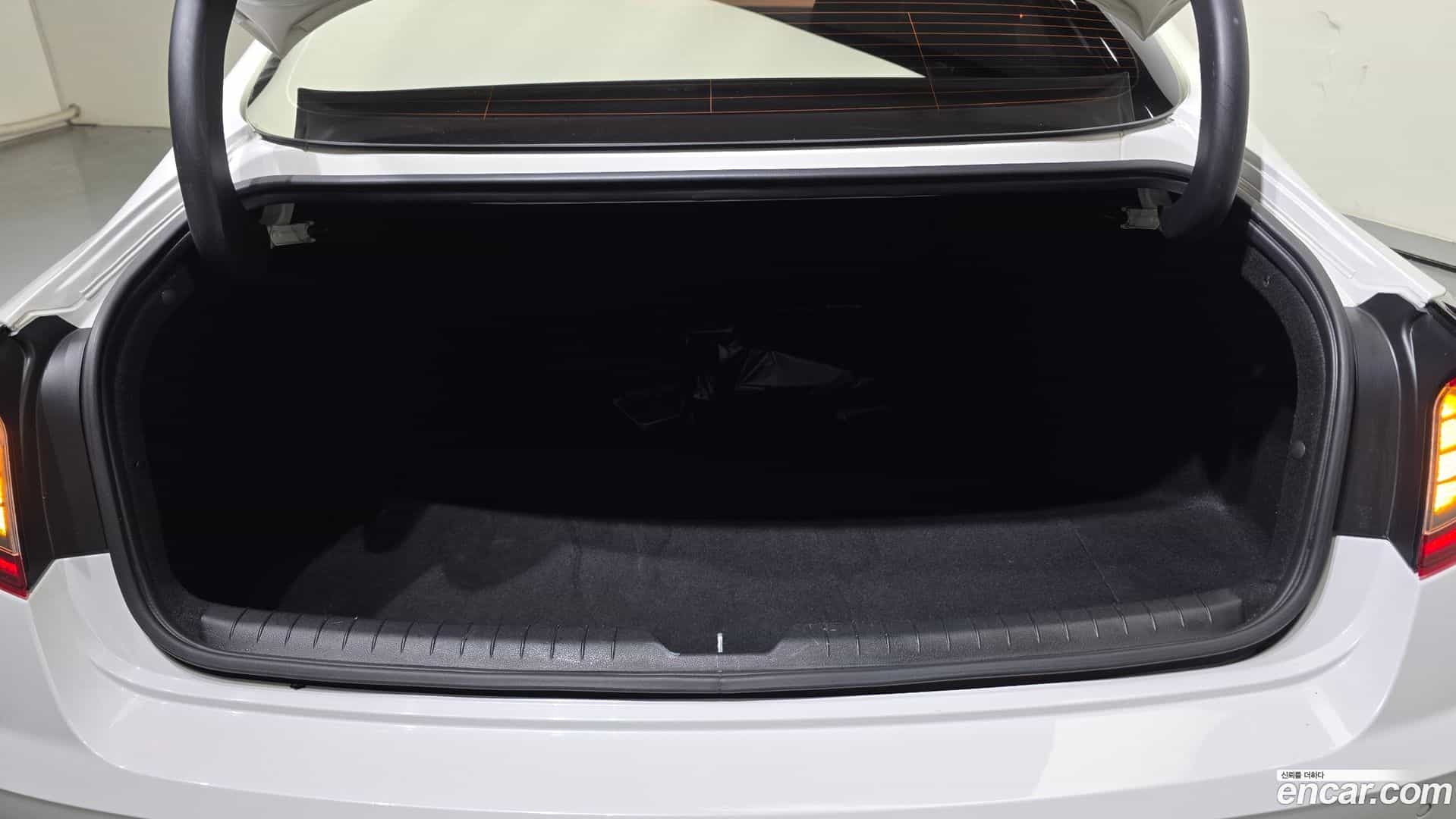 Sonata Hyundai 2022.6-OPTION-043