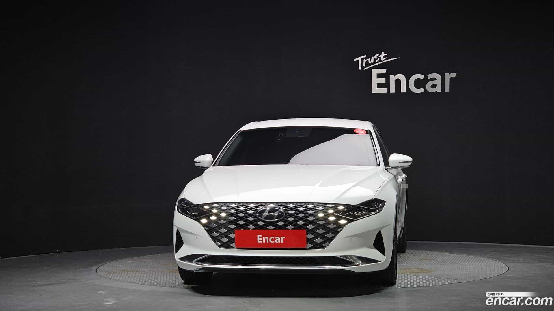 Grandeur Hyundai 2020.10-OUTER-003