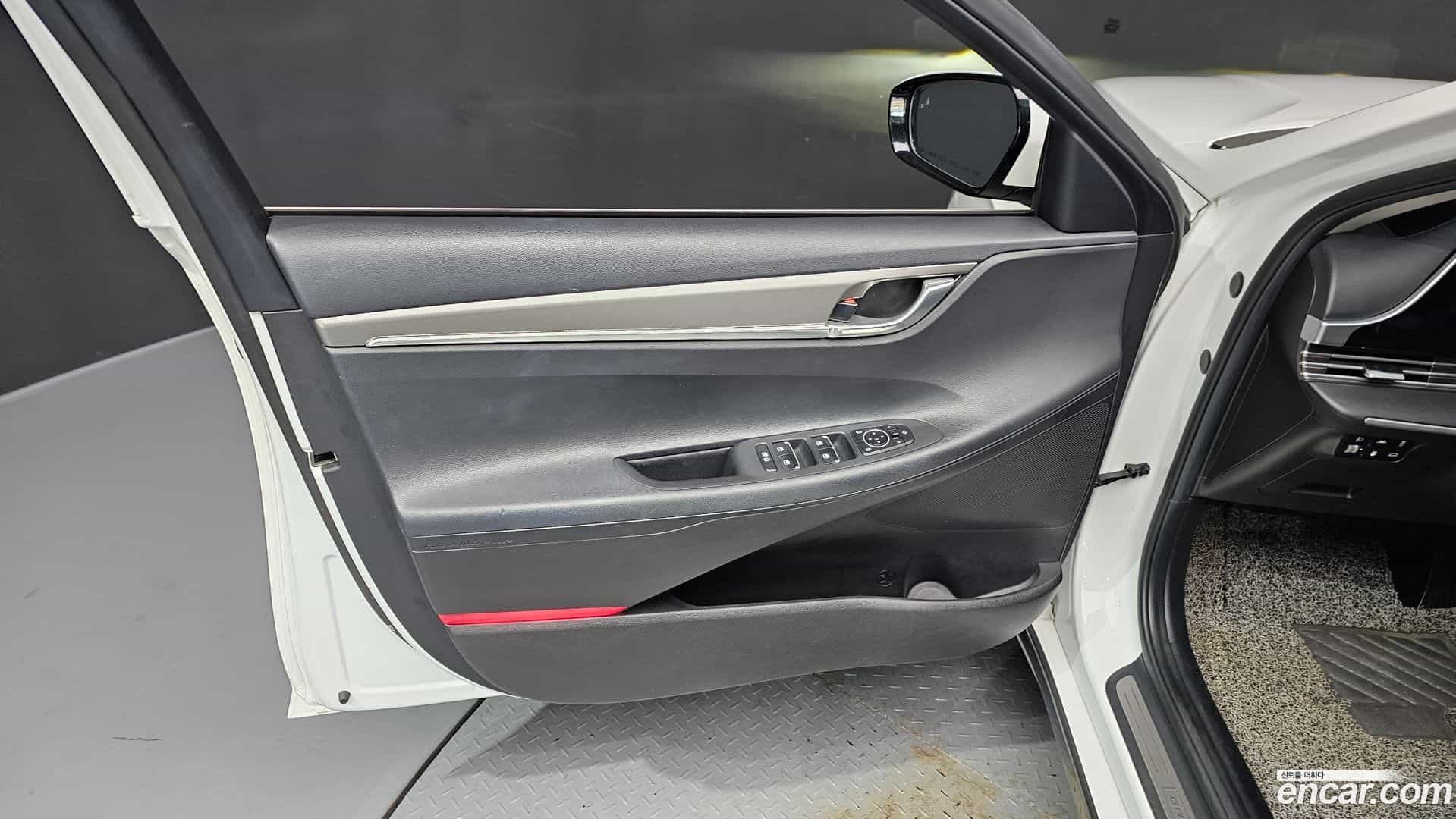 Grandeur Hyundai 2020.10-INNER-034