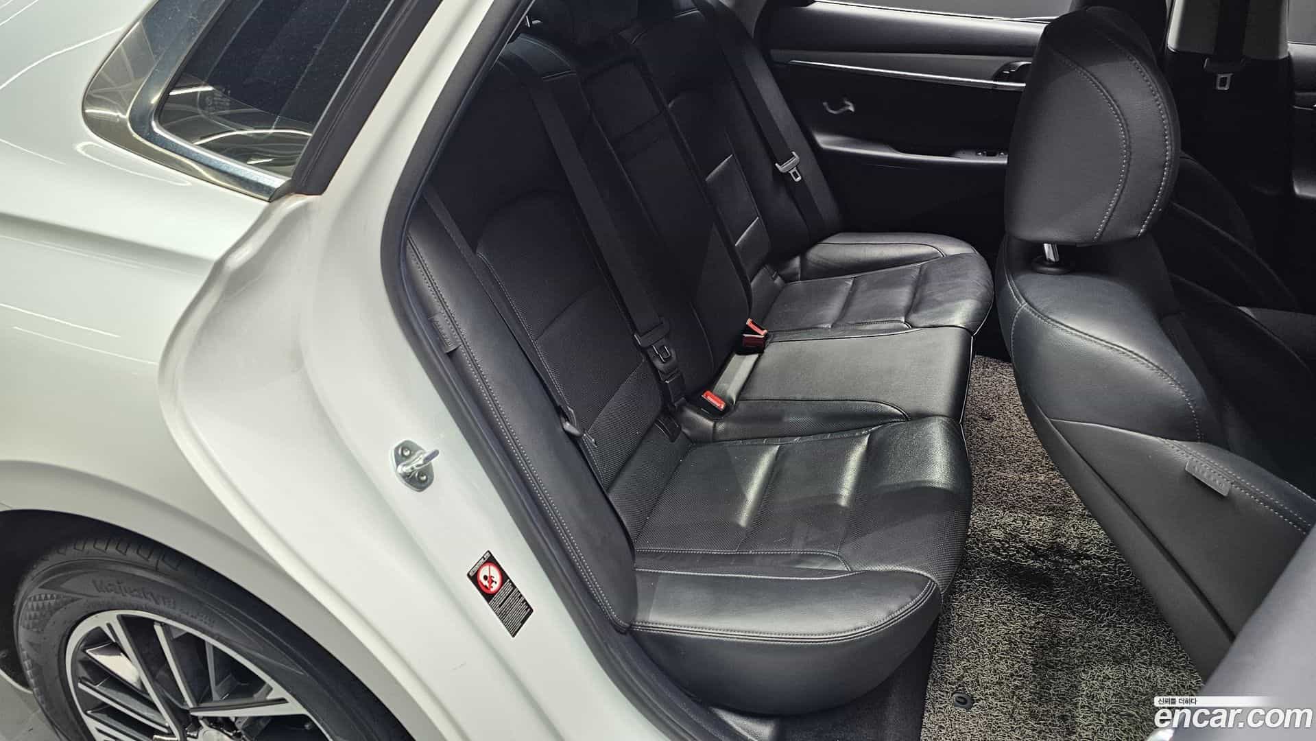Grandeur Hyundai 2020.10-INNER-036