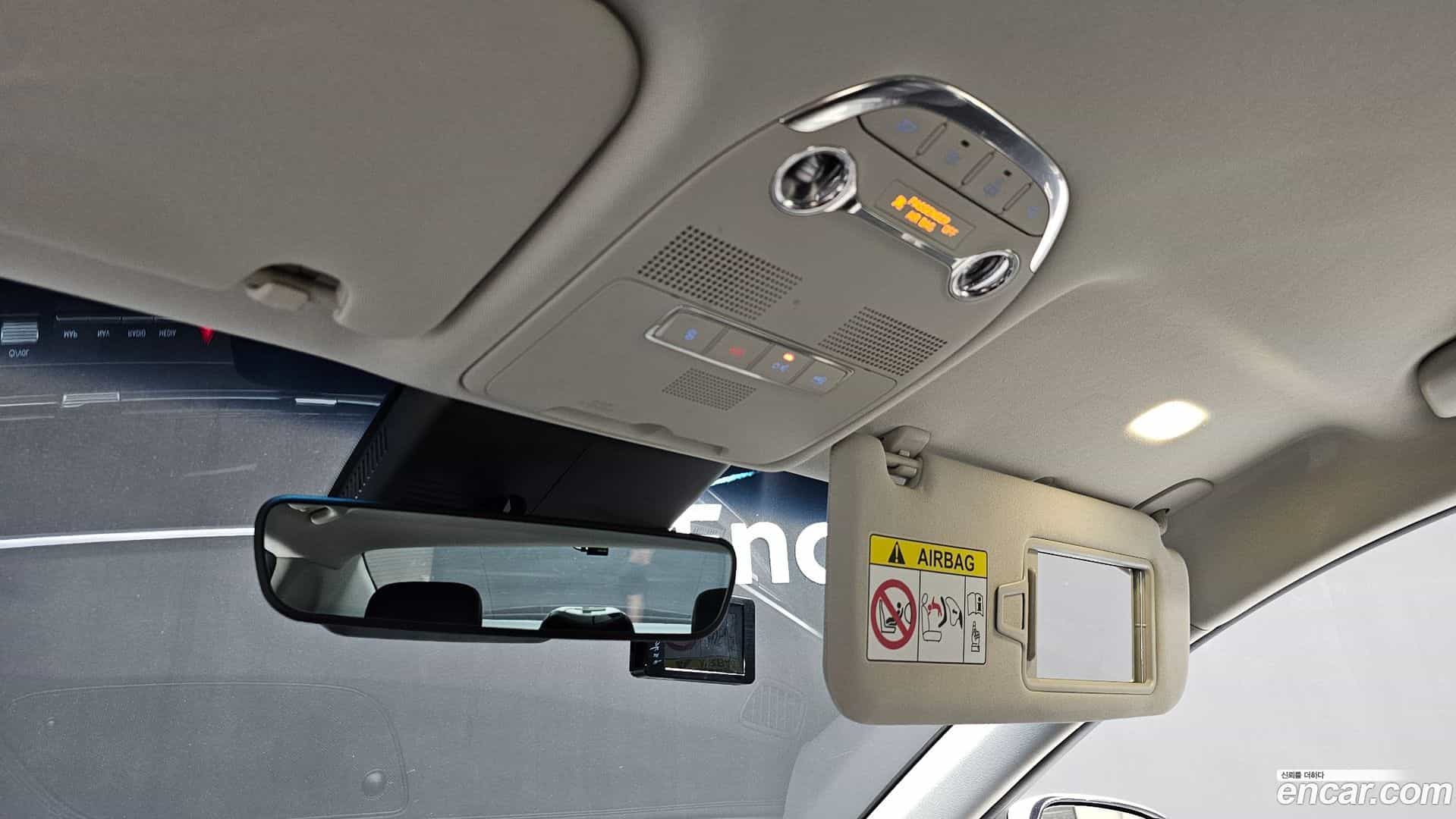 Grandeur Hyundai 2020.10-OPTION-041