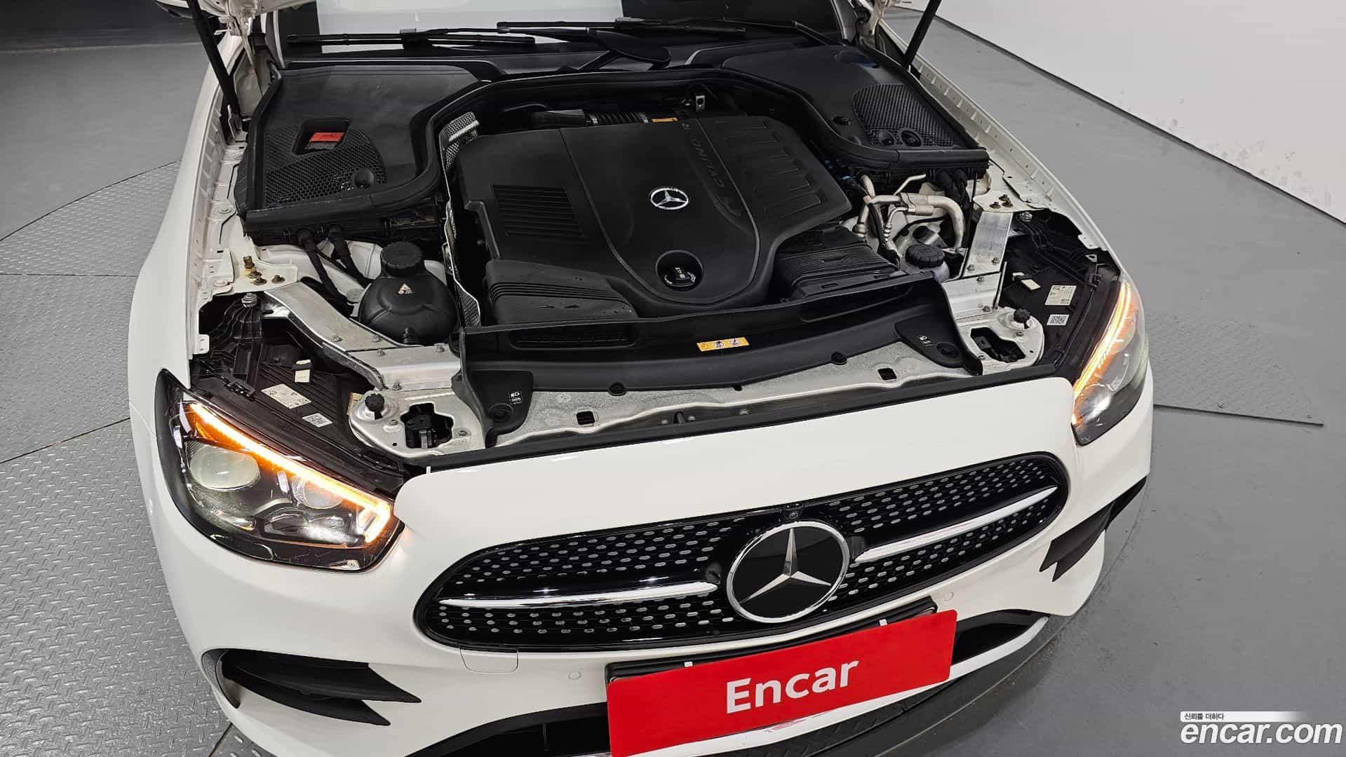 E-Class Mercedes-Benz 2022.3-OUTER-006