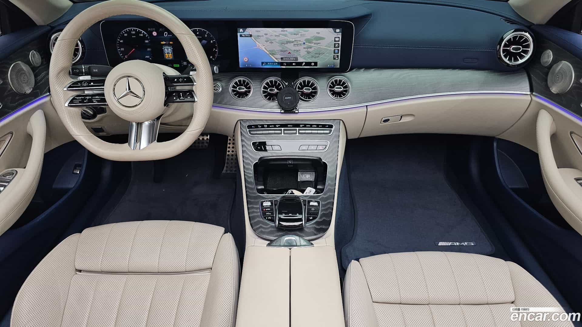 E-Class Mercedes-Benz 2022.3-INNER-007