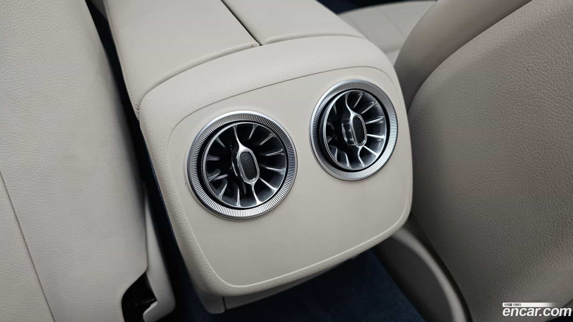 E-Class Mercedes-Benz 2022.3-OPTION-044
