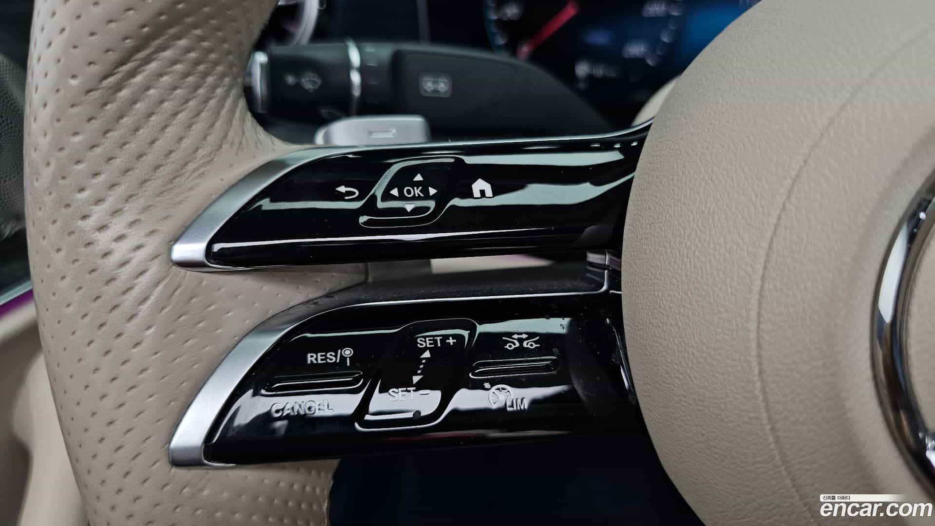 E-Class Mercedes-Benz 2022.3-OPTION-045