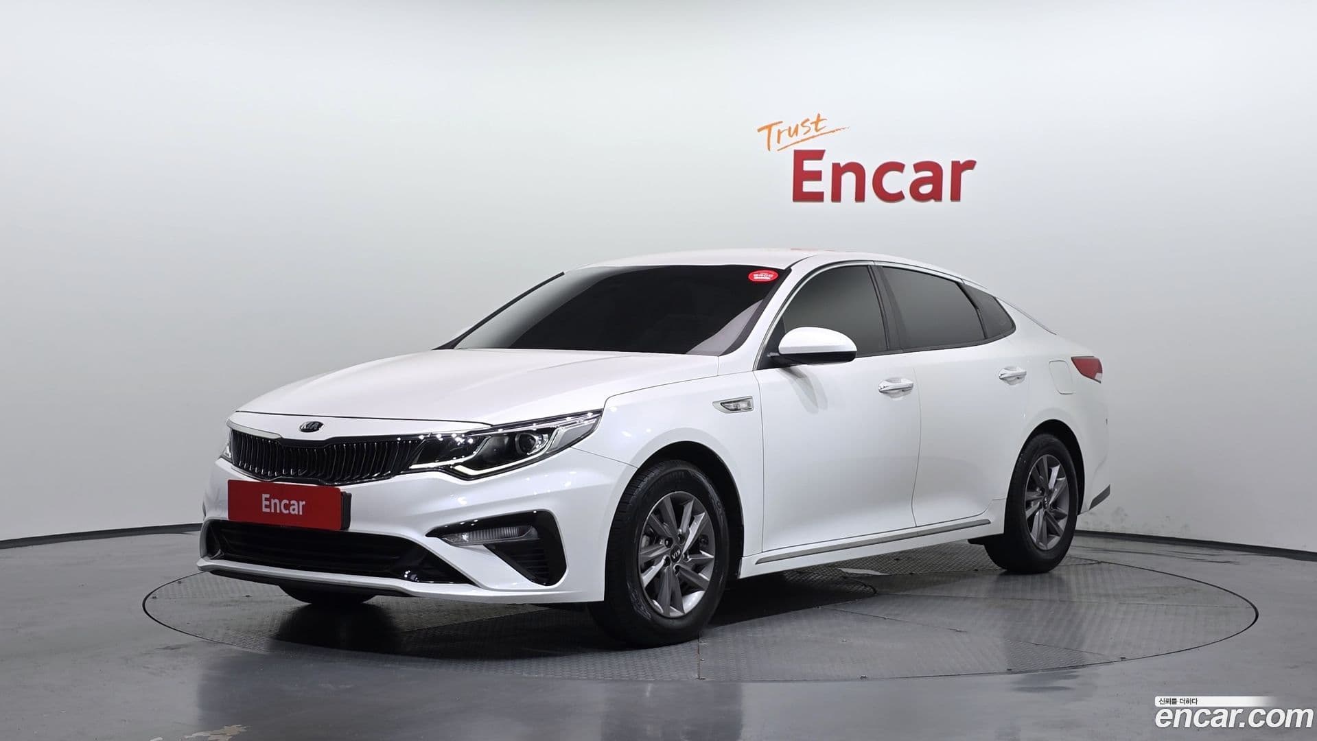 Main__Slider__Photo:K5 Kia 2018.2-0