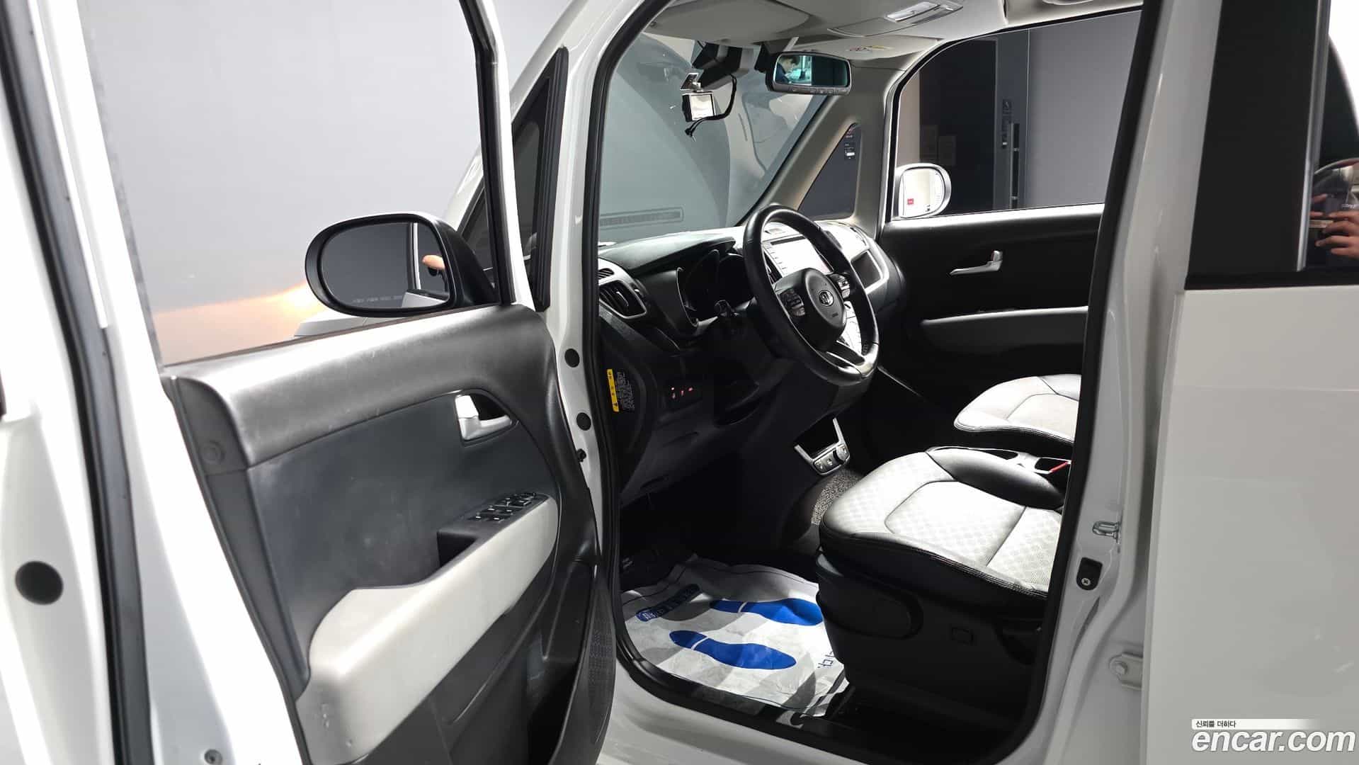 RAY Kia 2021.0-INNER-010