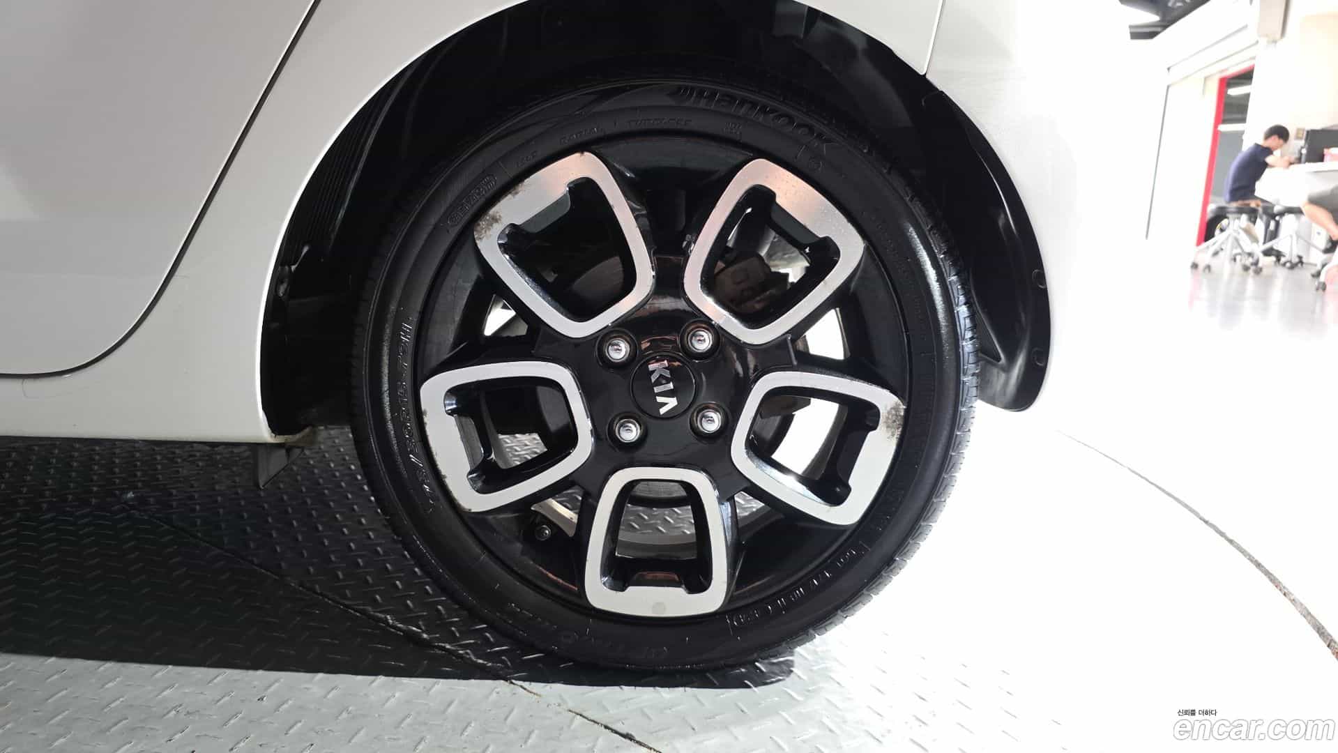 RAY Kia 2021.0-OUTER-031