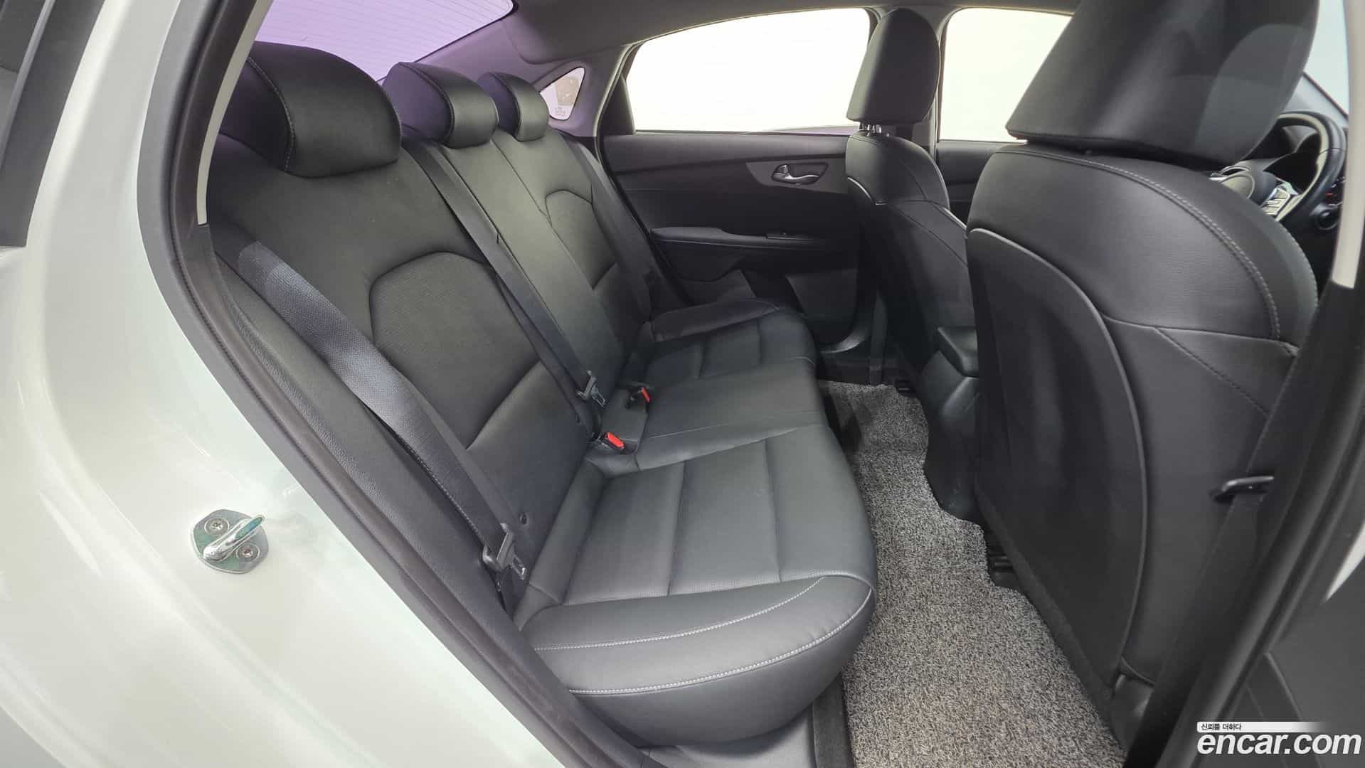 K3 Kia 2019.9-OPTION-041
