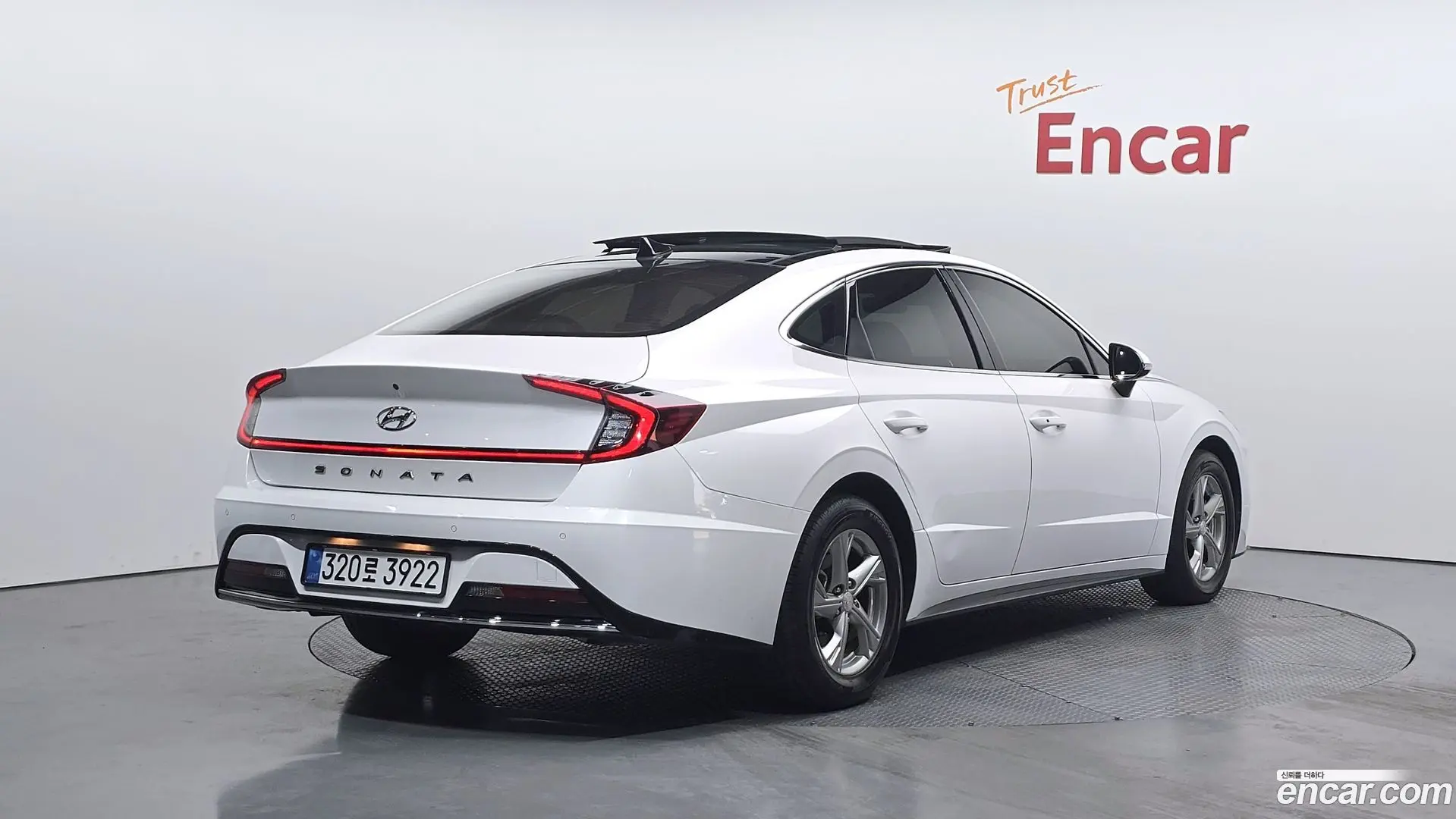 Main__Slider__Photo:Sonata Hyundai 2019.9-1