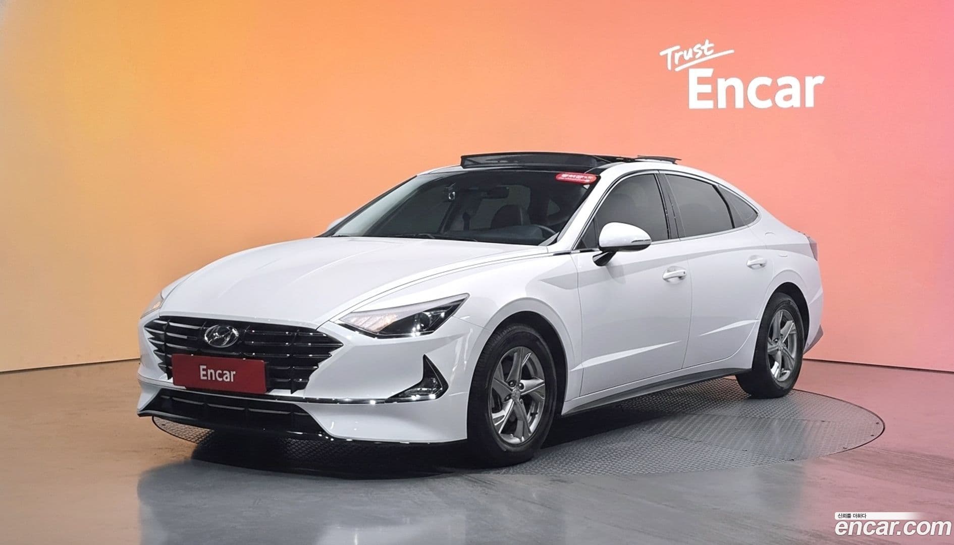 Main__Slider__Photo:Sonata Hyundai 2019.9-0