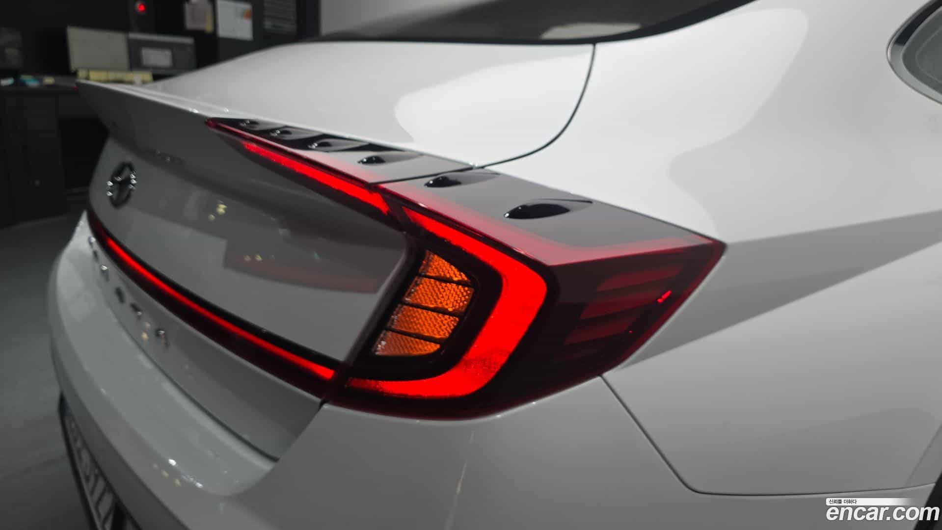 Sonata Hyundai 2019.9-OUTER-033