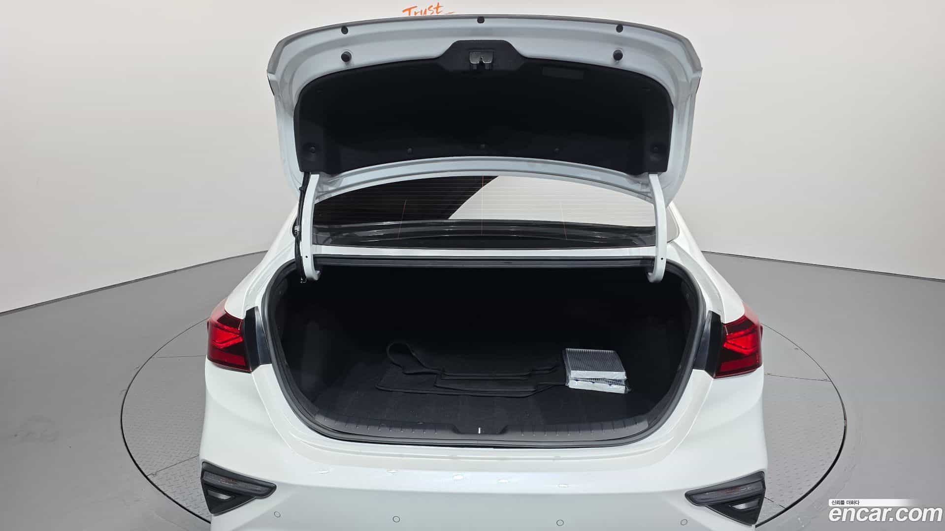 K3 Kia 2020.0-OPTION-024