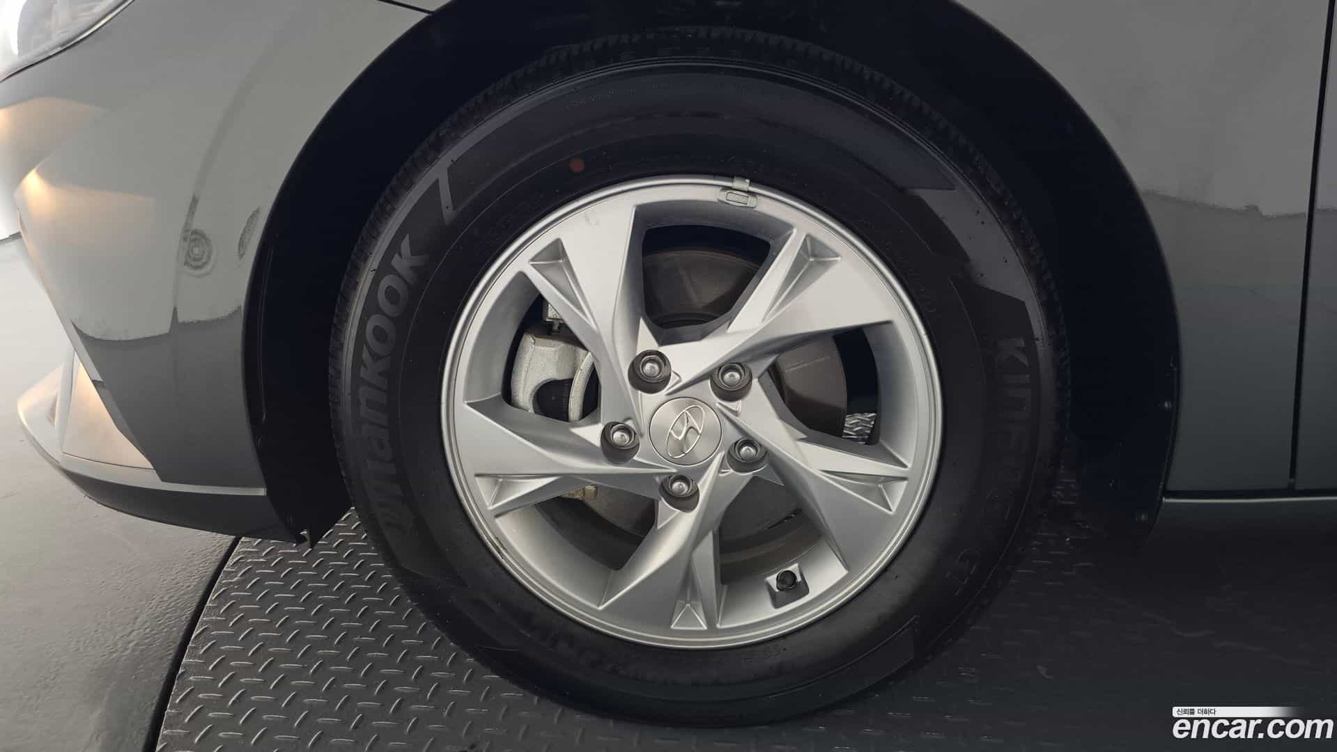 AVANTE Hyundai 2021.5-OUTER-005