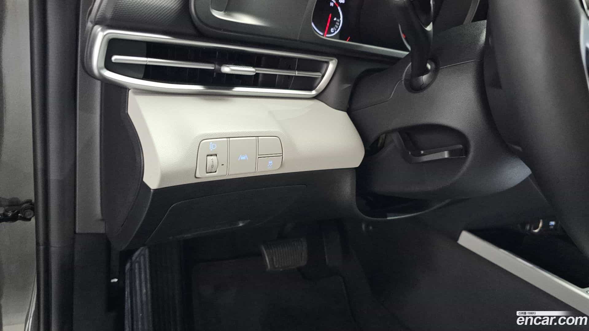 AVANTE Hyundai 2021.5-OPTION-022
