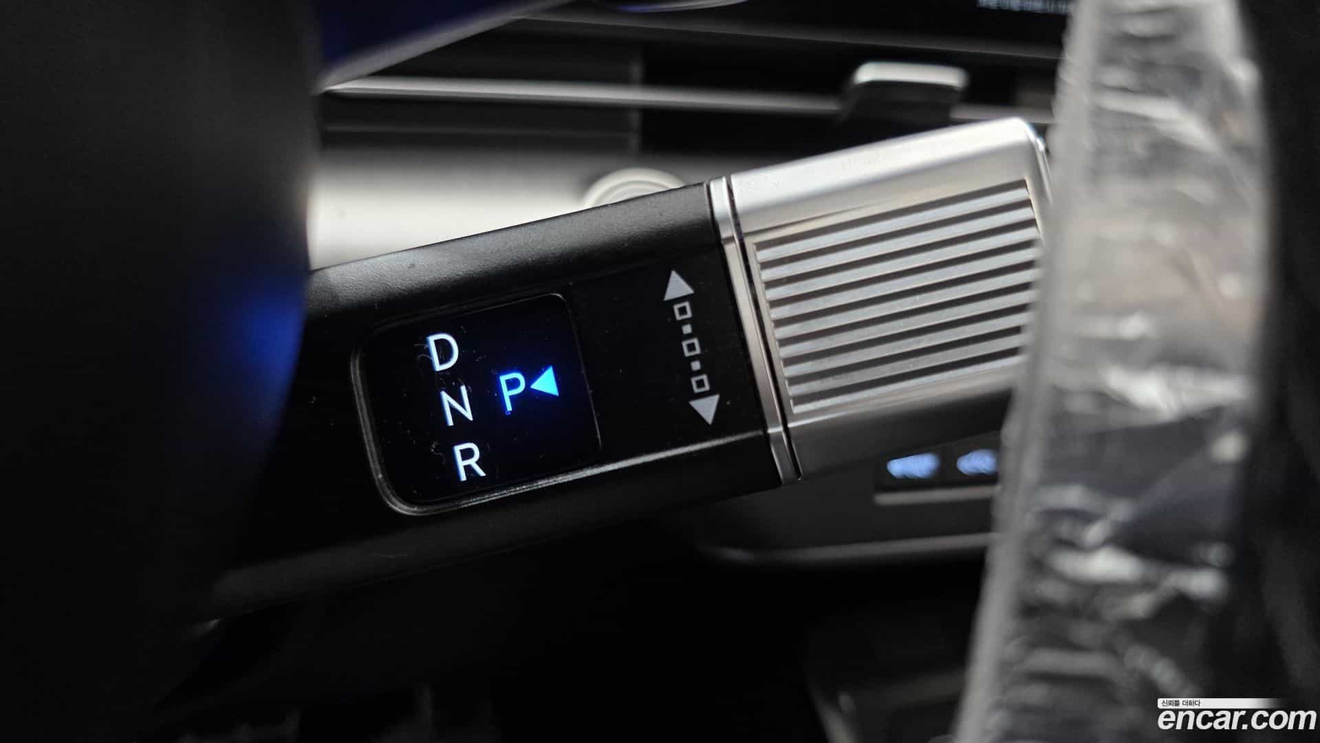 Kona Hyundai 2023.5-INNER-009