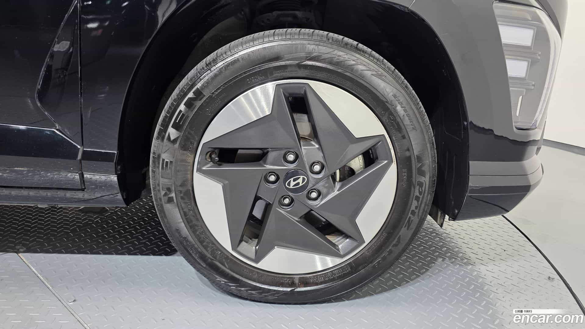 Kona Hyundai 2023.5-OUTER-031