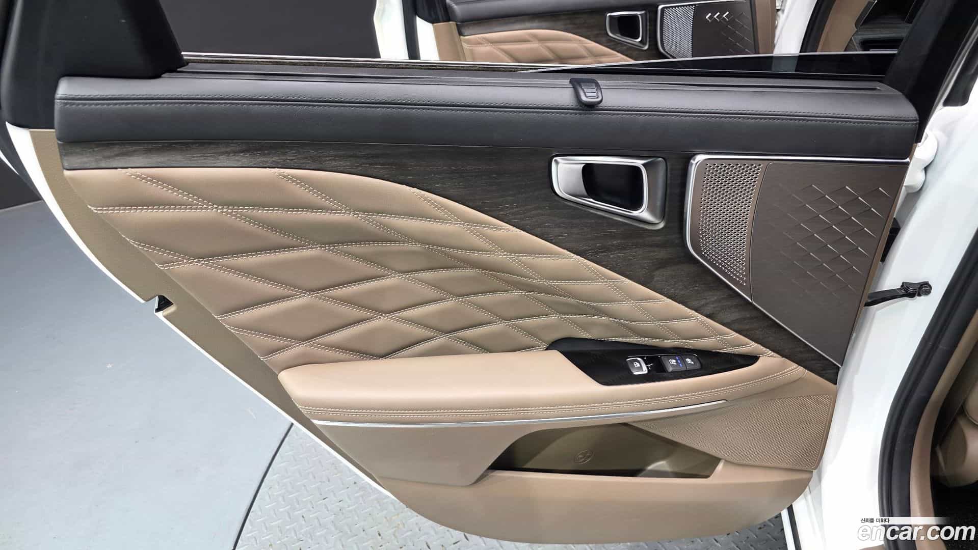 K8 Kia 2021.3-INNER-035