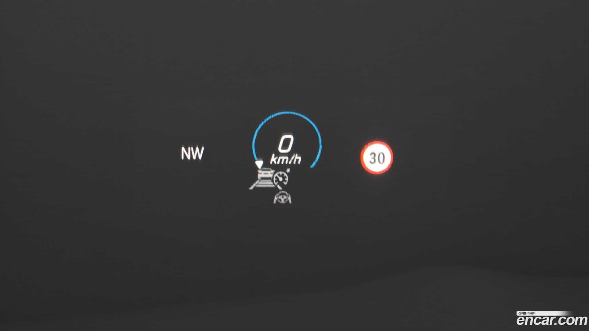 E-Class Mercedes-Benz 2023.8-OPTION-020
