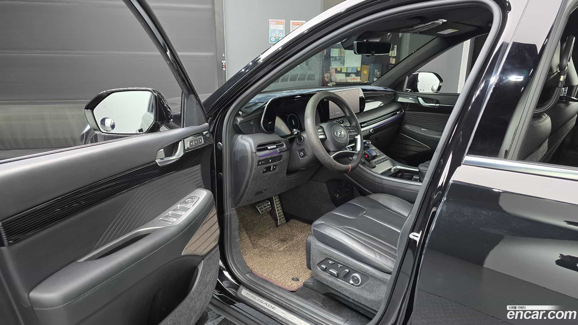 Palisade Hyundai 2023.0-INNER-010