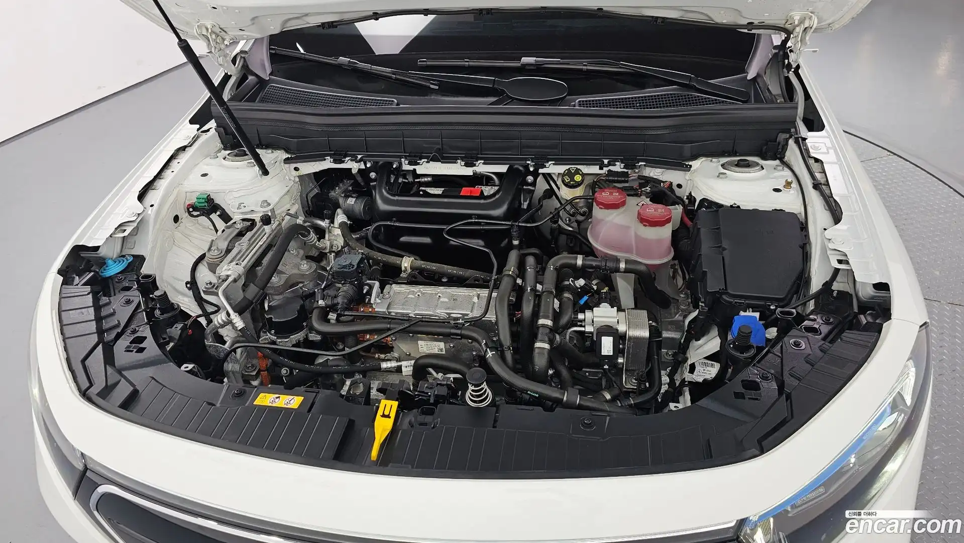 EQB Mercedes-Benz 2024.5-OUTER-006