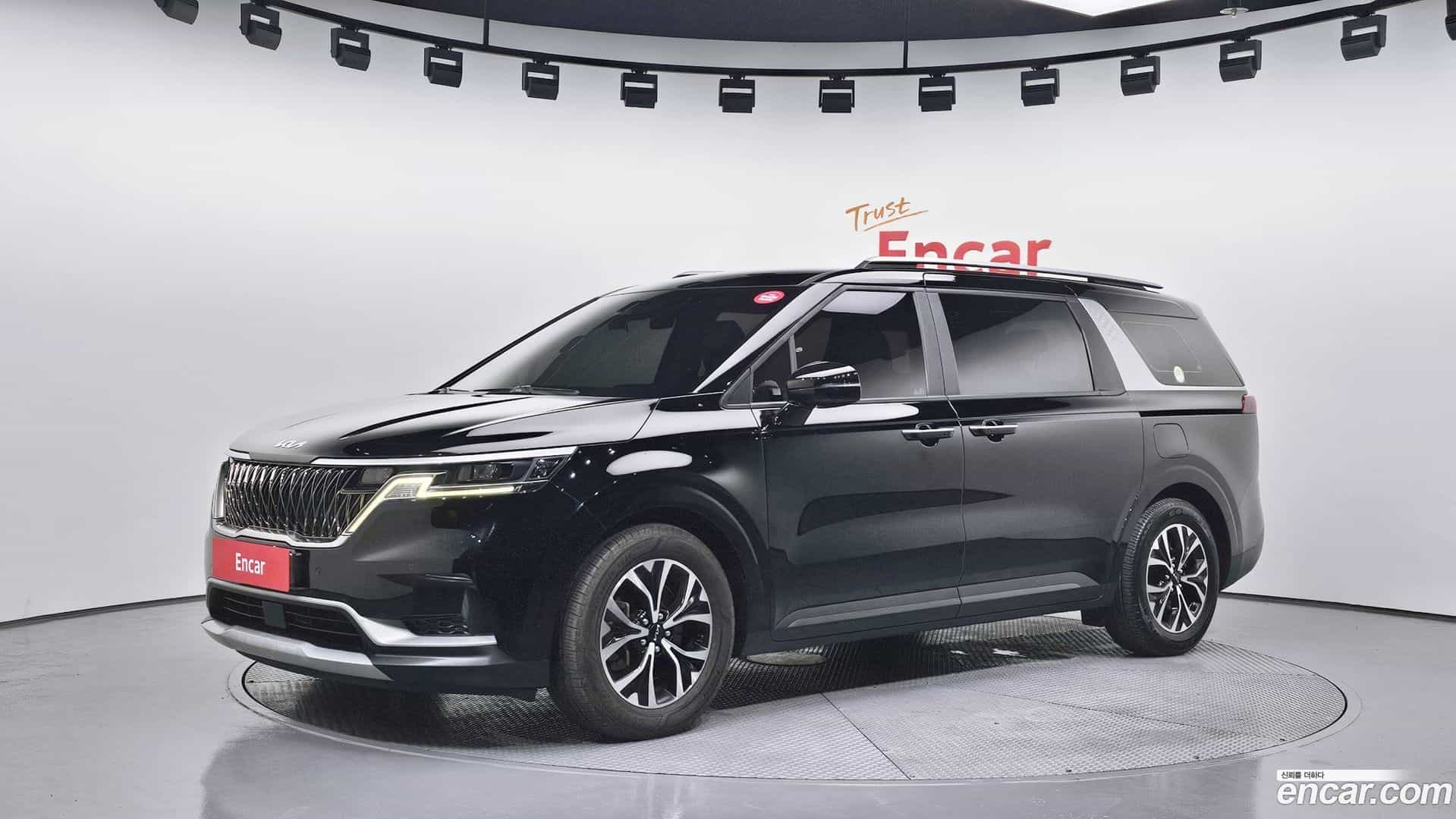 Canival Kia 2022.2-OUTER-001