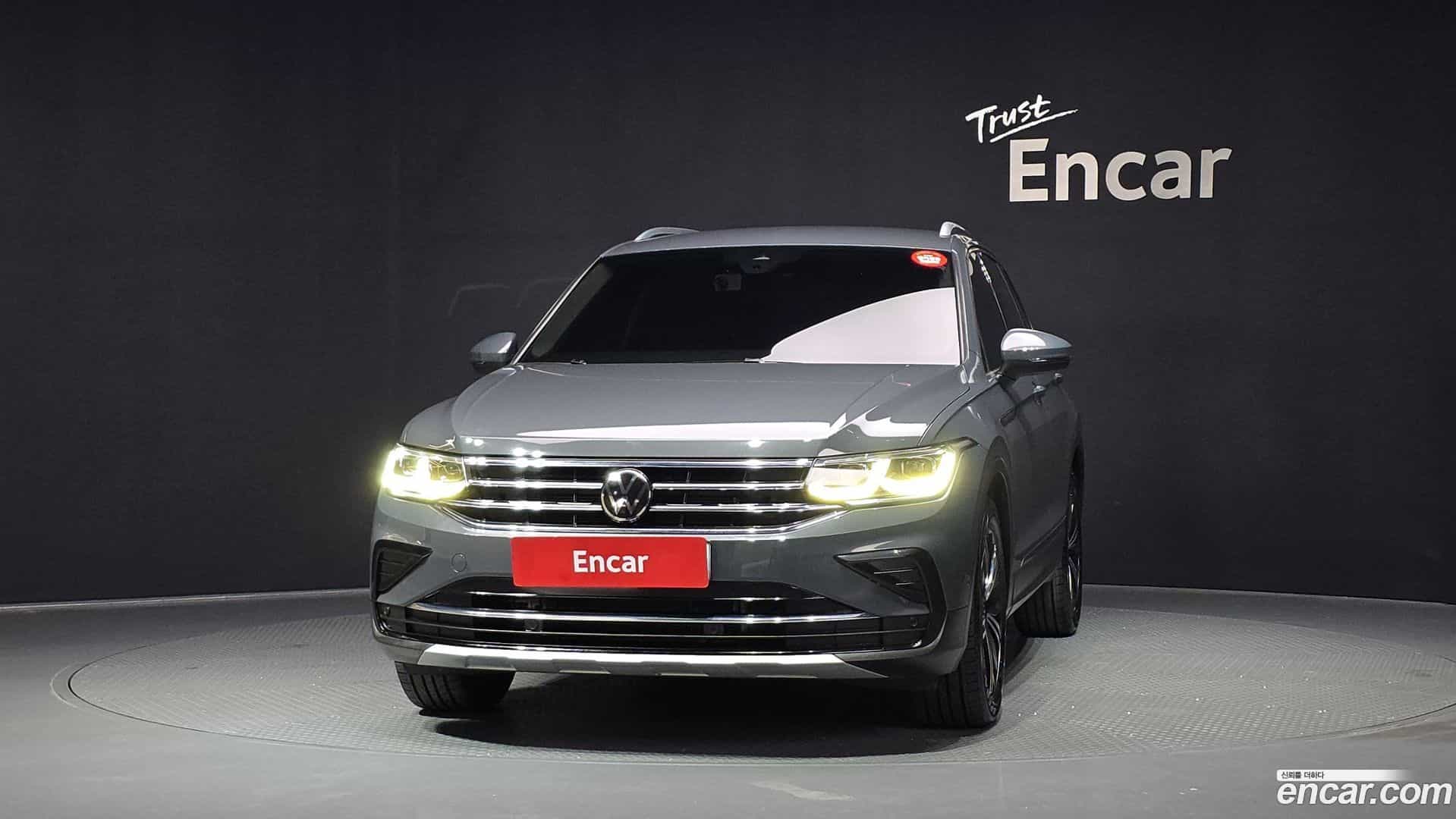 Tiguan Volkswagen 2022.7-OUTER-003