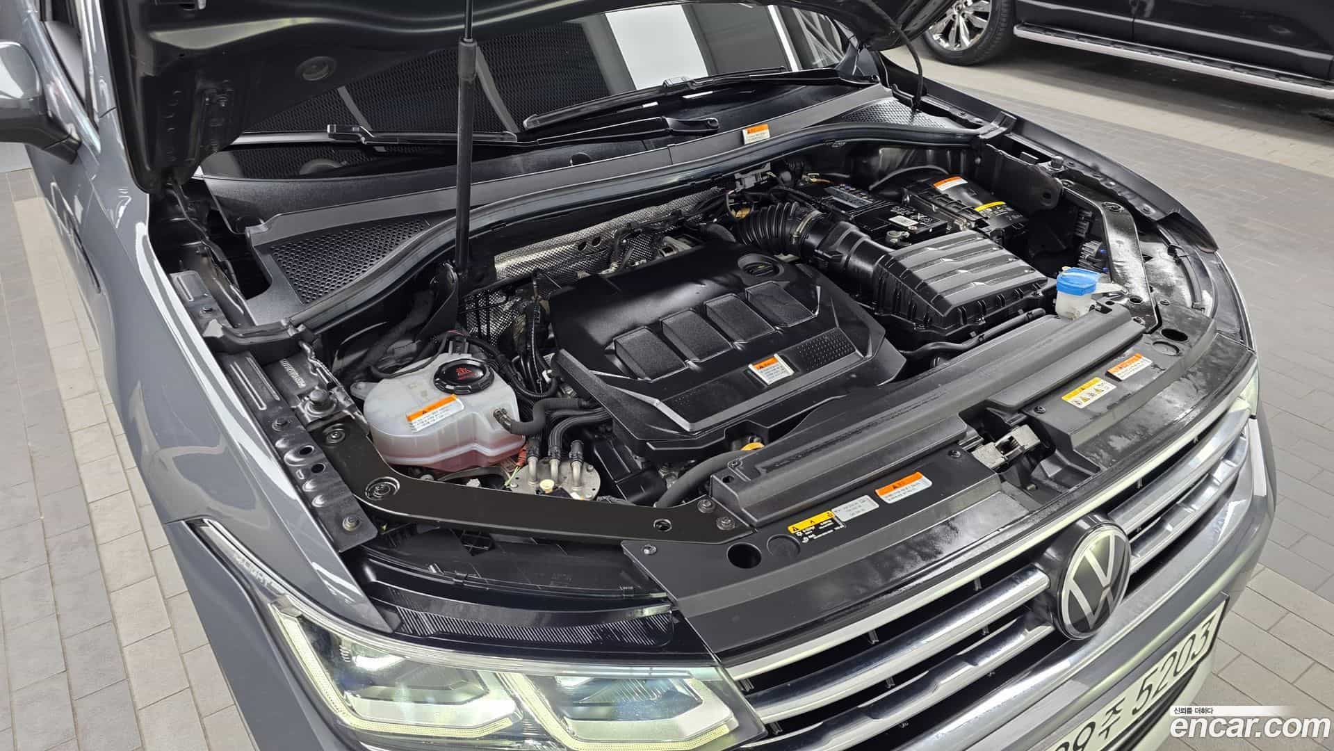 Tiguan Volkswagen 2022.7-OUTER-032