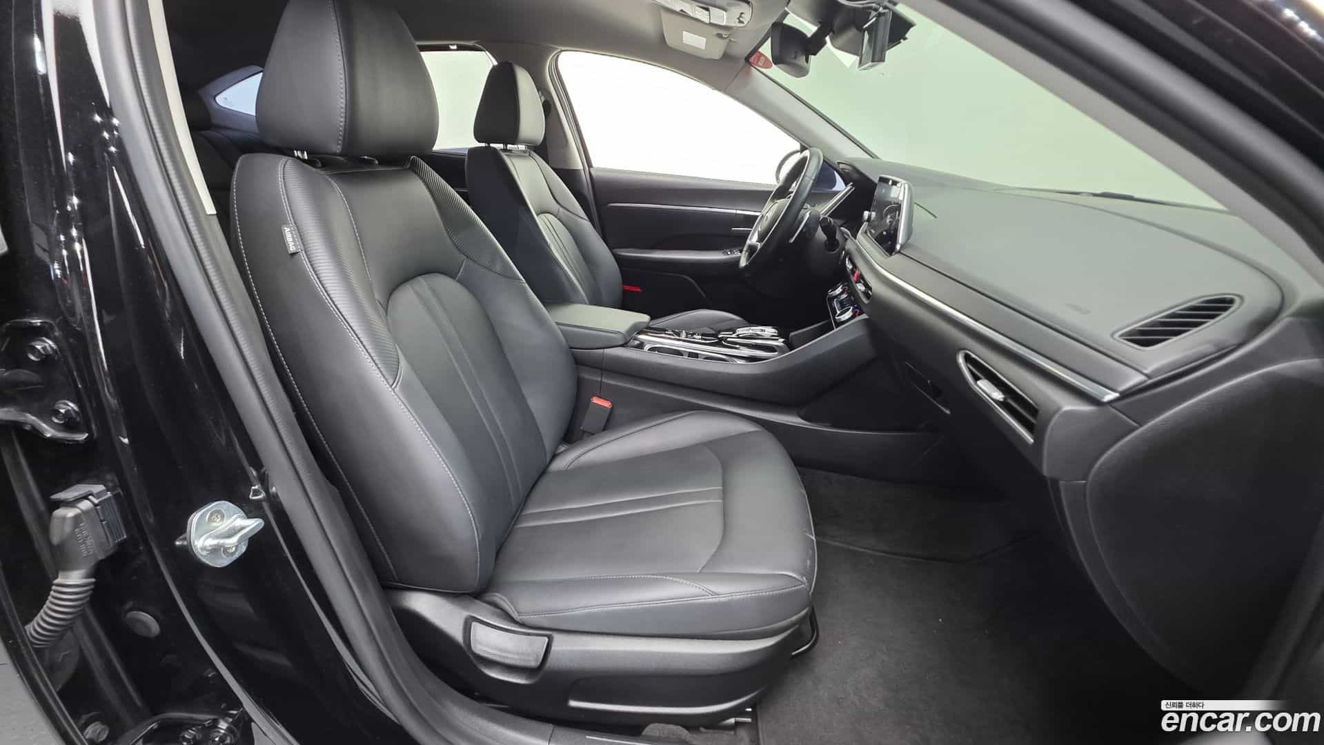 Sonata Hyundai 2019.11-INNER-010