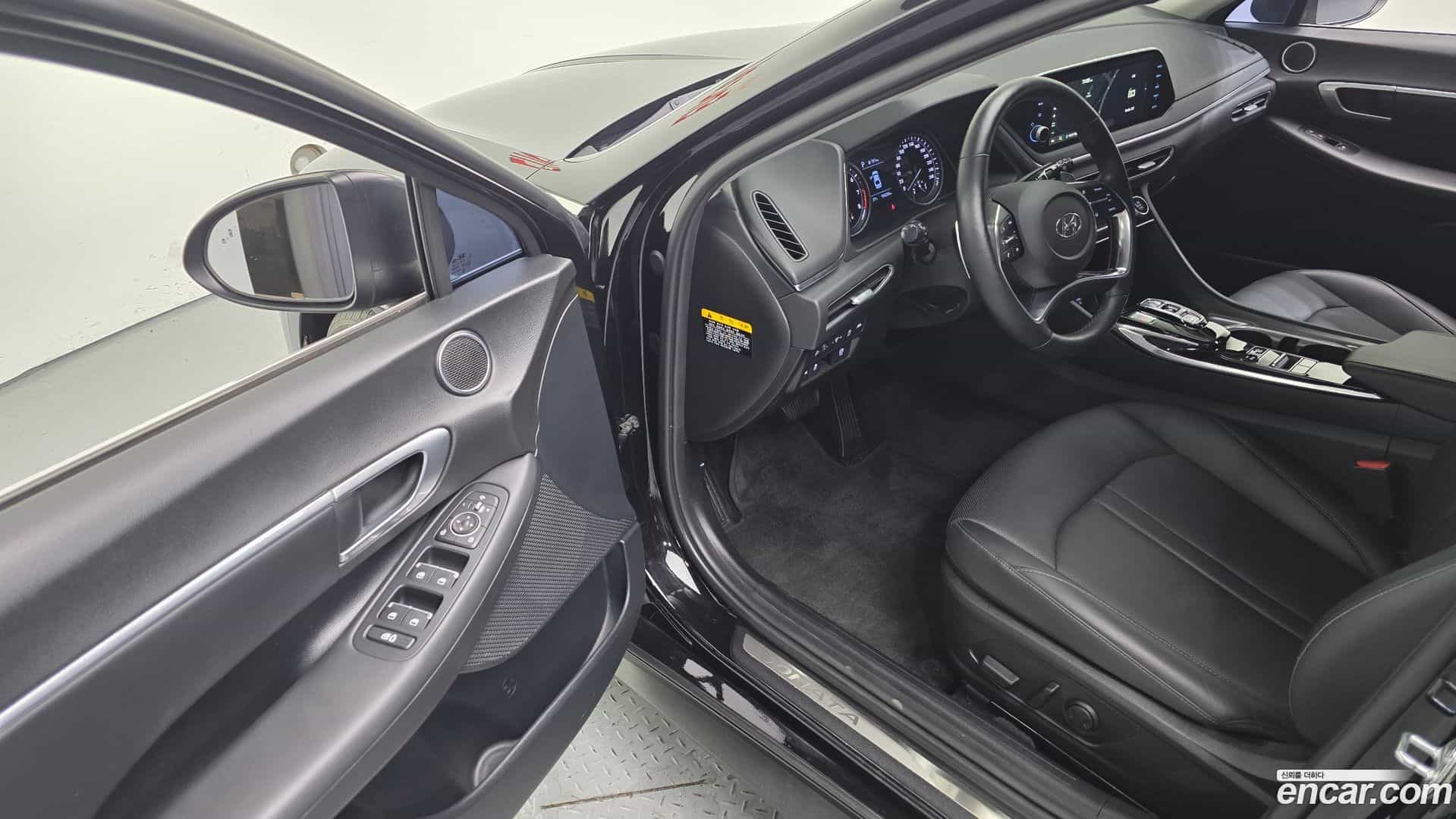 Sonata Hyundai 2019.11-OPTION-015