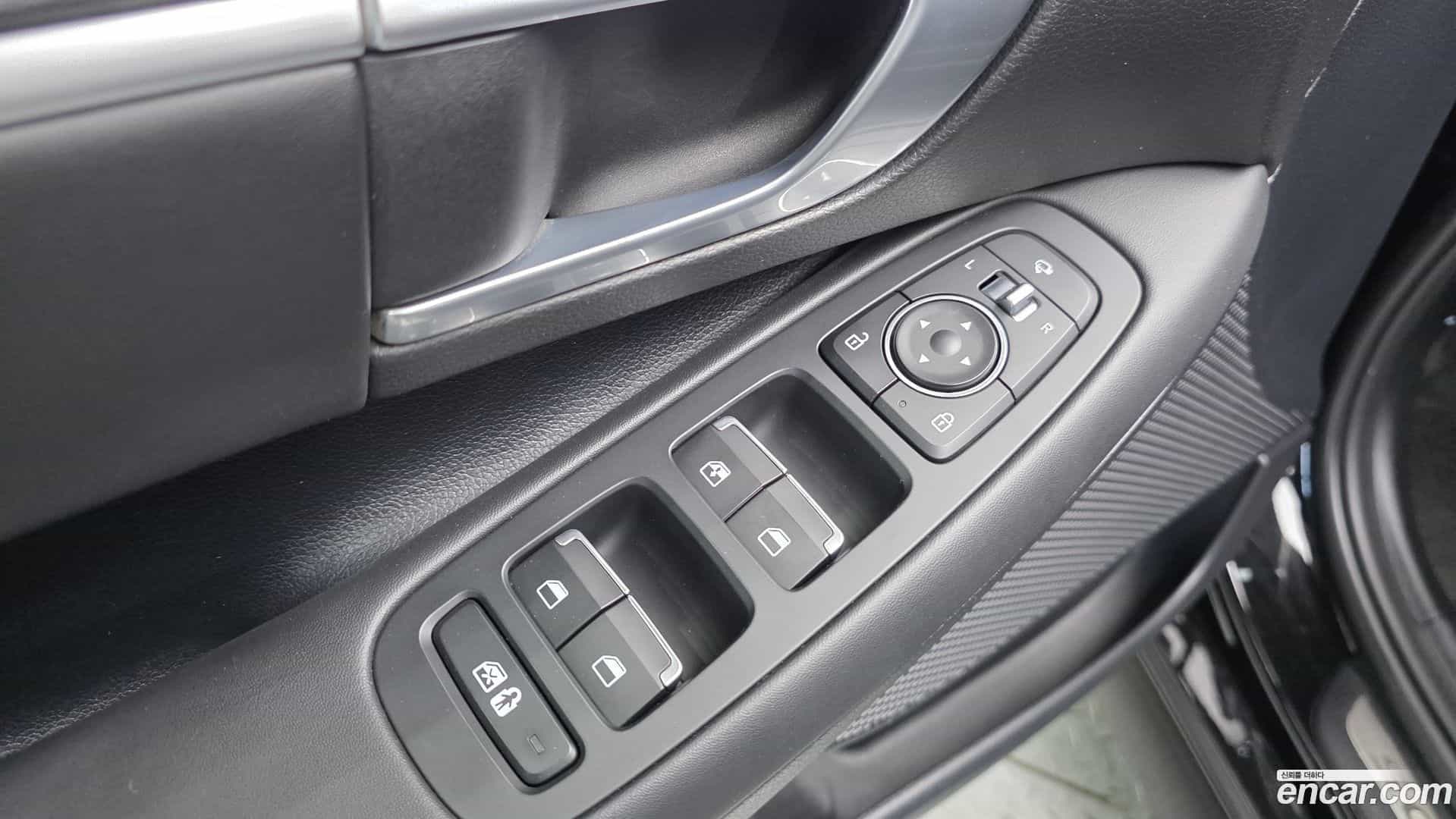 Sonata Hyundai 2019.11-OPTION-016