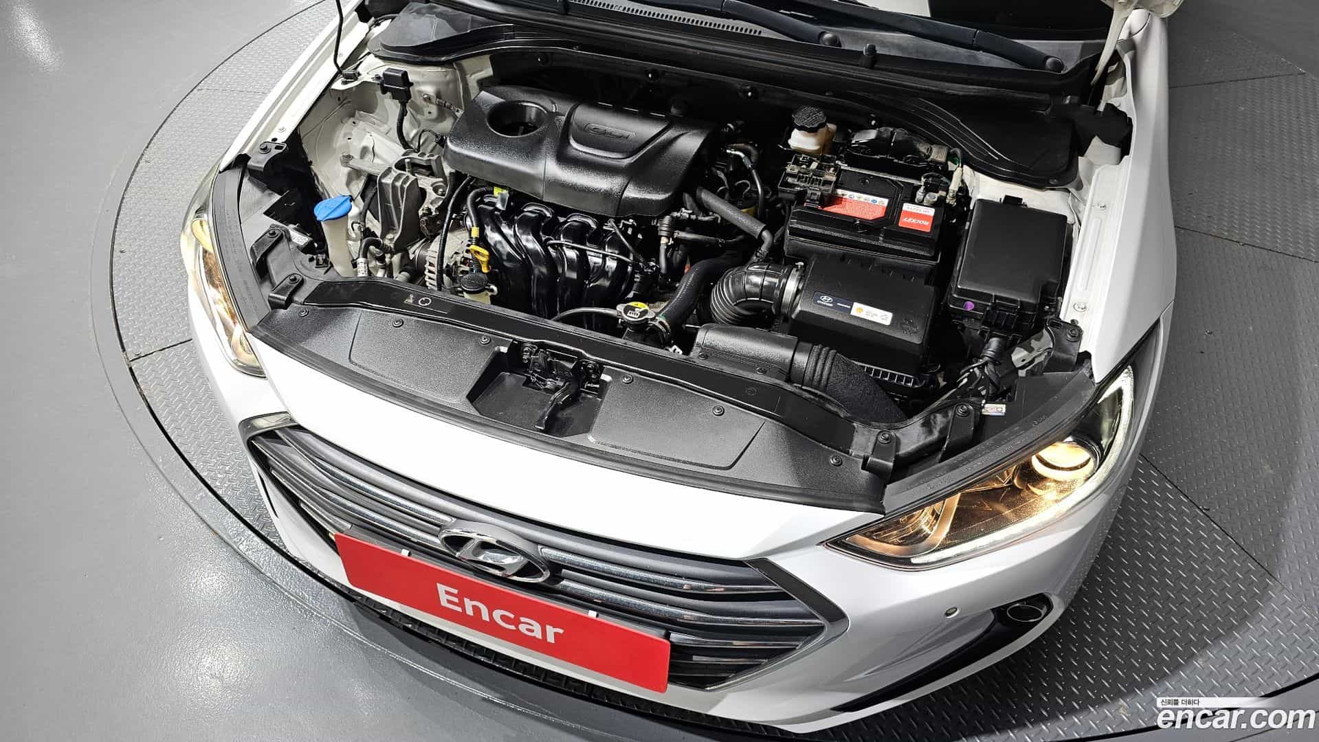 AVANTE Hyundai 2017.3-OUTER-006