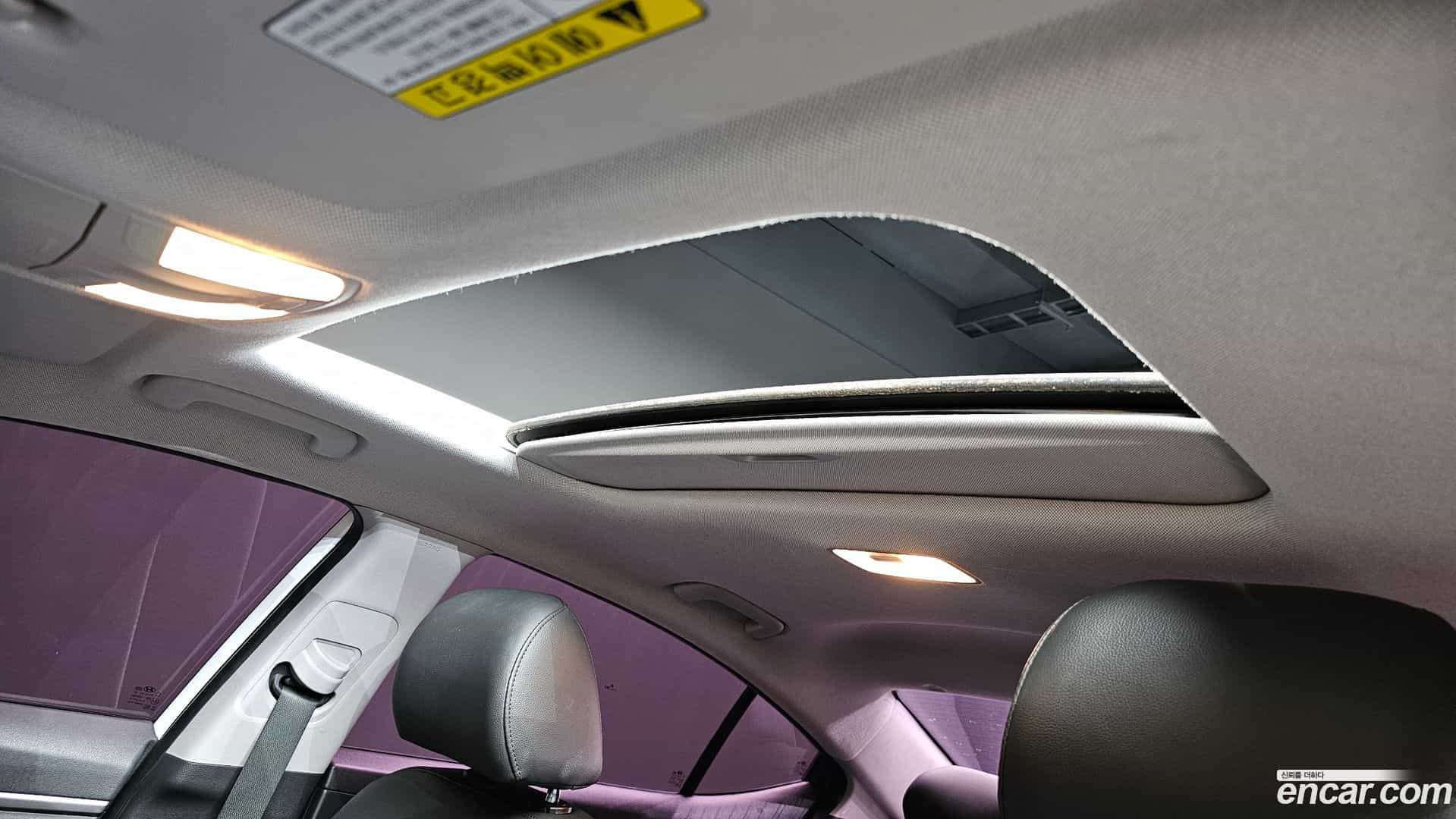AVANTE Hyundai 2017.3-OPTION-019