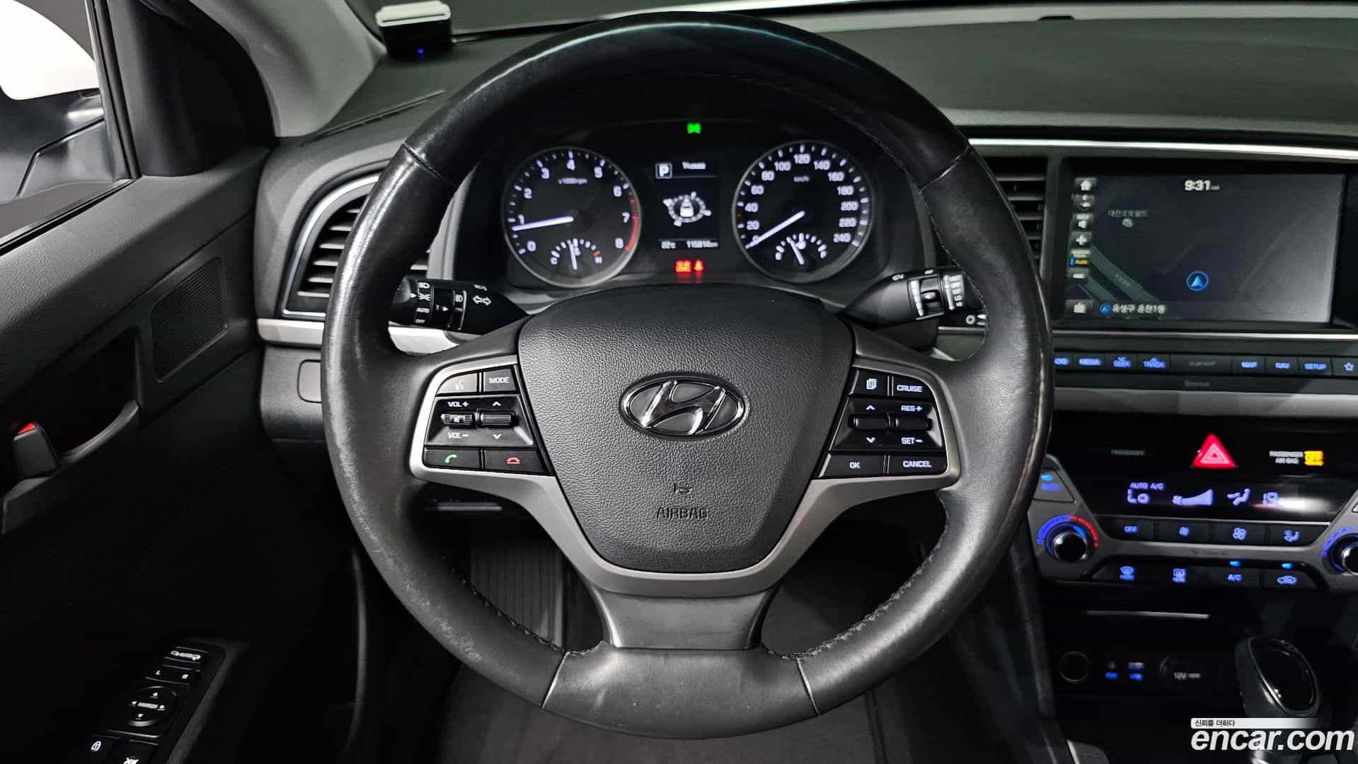 AVANTE Hyundai 2017.3-OPTION-020