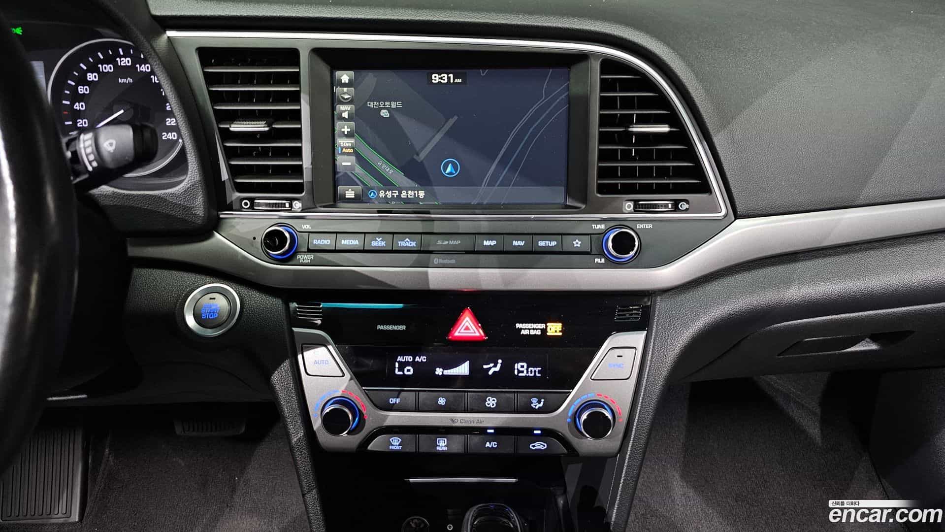 AVANTE Hyundai 2017.3-OPTION-021