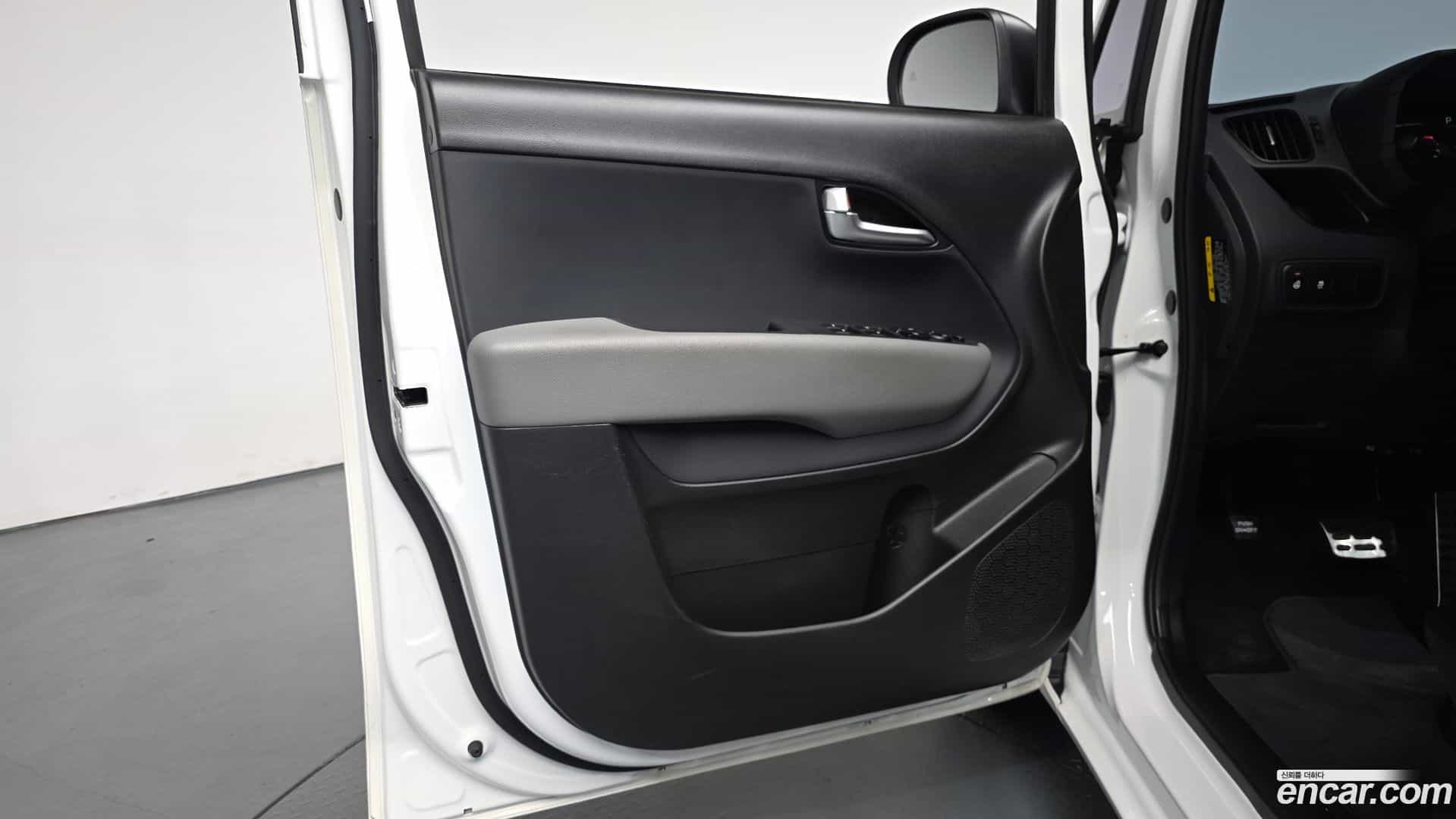RAY Kia 2023.3-INNER-034