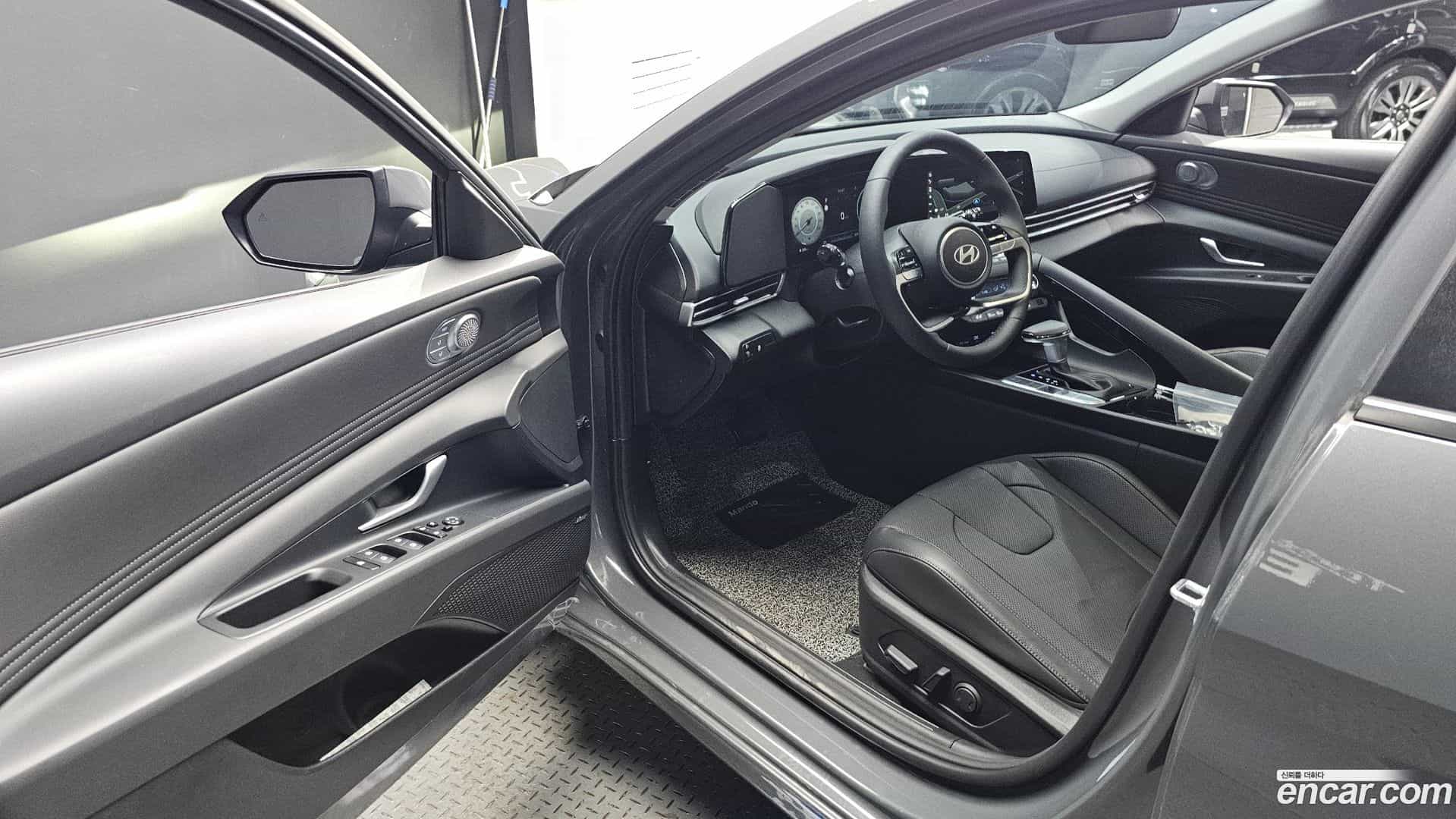 AVANTE Hyundai 2025.8-INNER-010