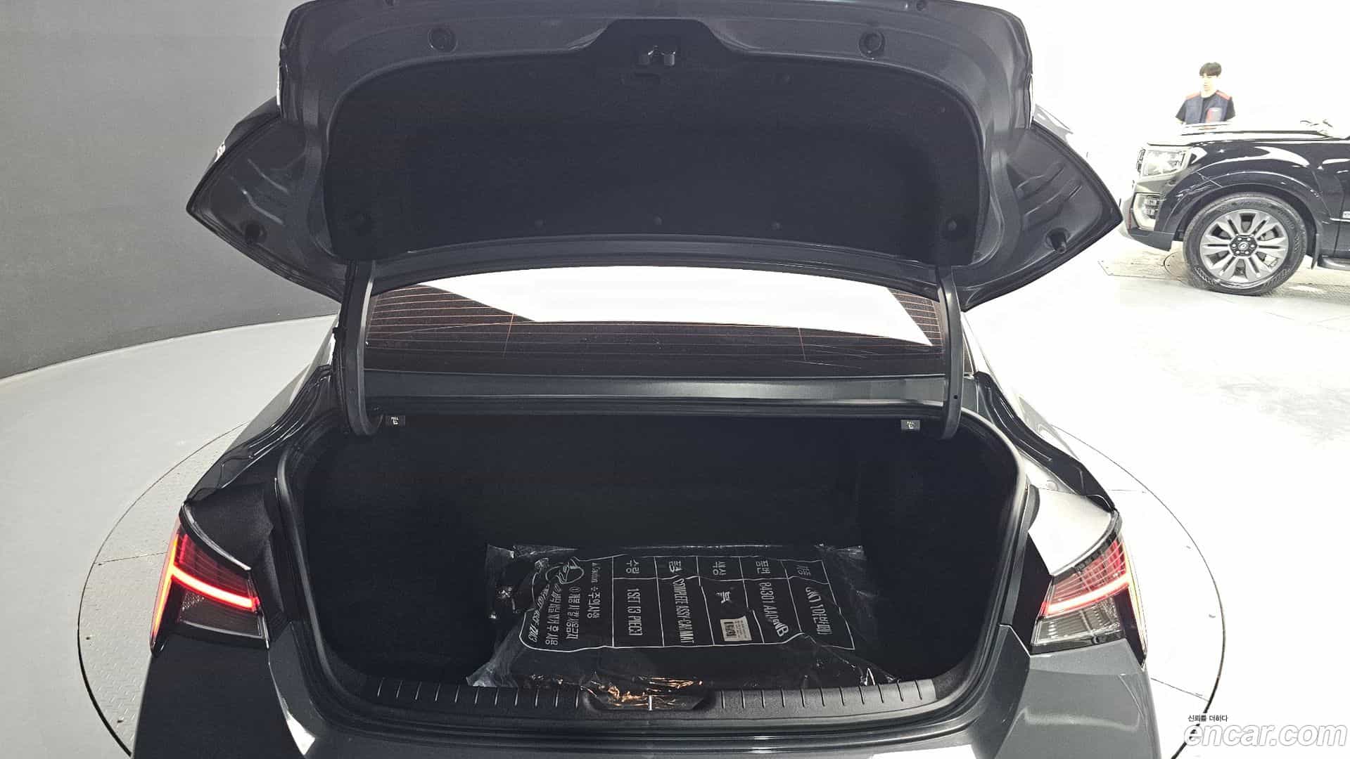 AVANTE Hyundai 2025.8-OPTION-024