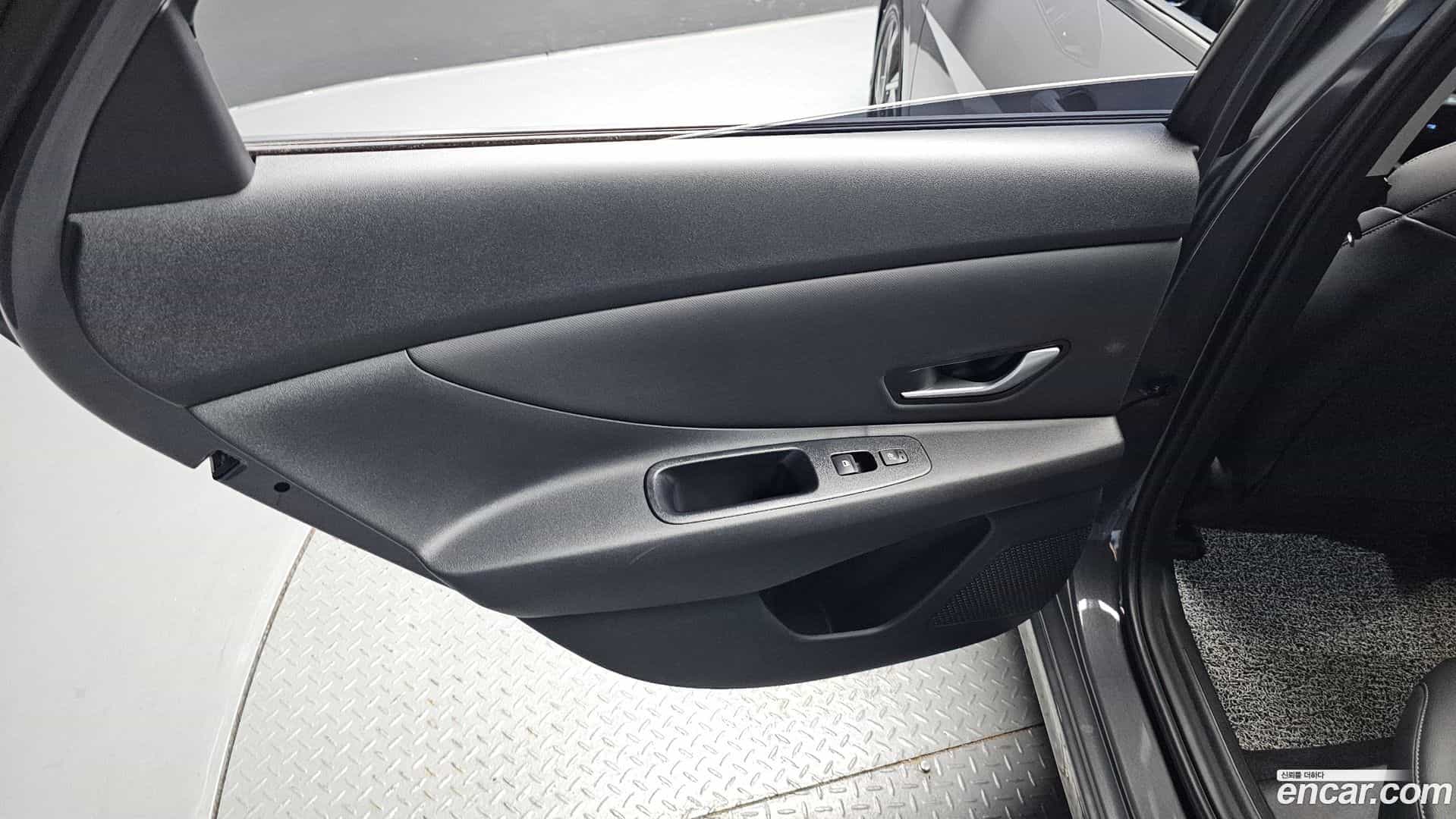 AVANTE Hyundai 2025.8-INNER-035