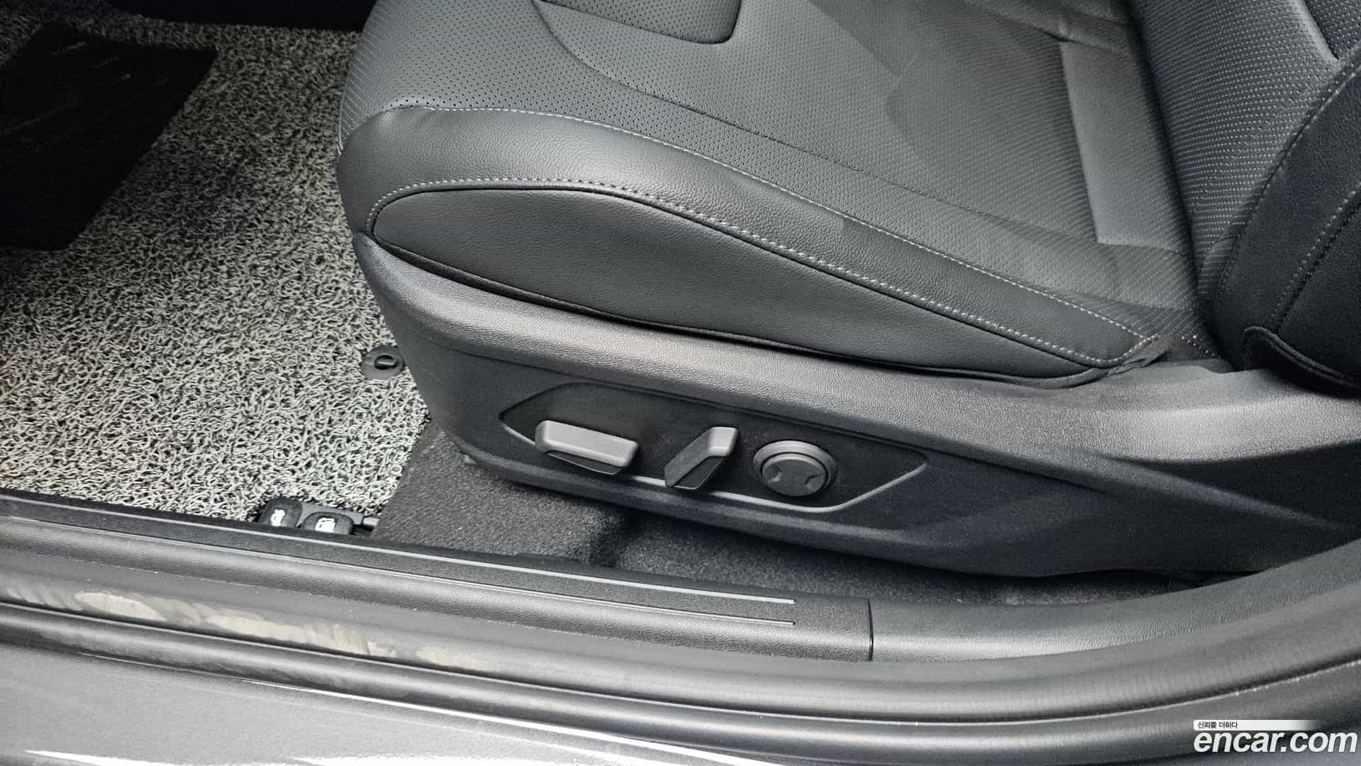 AVANTE Hyundai 2025.8-OPTION-044