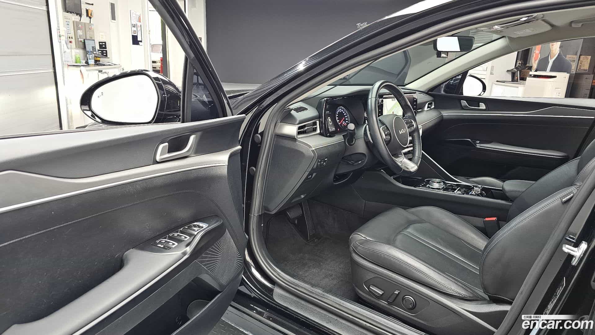 K5 Kia 2023.3-INNER-010