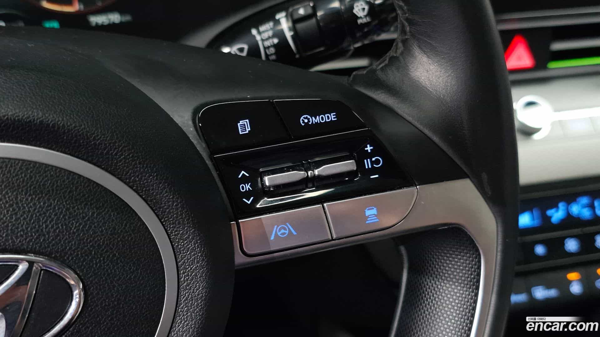 AVANTE Hyundai 2020.4-OPTION-017
