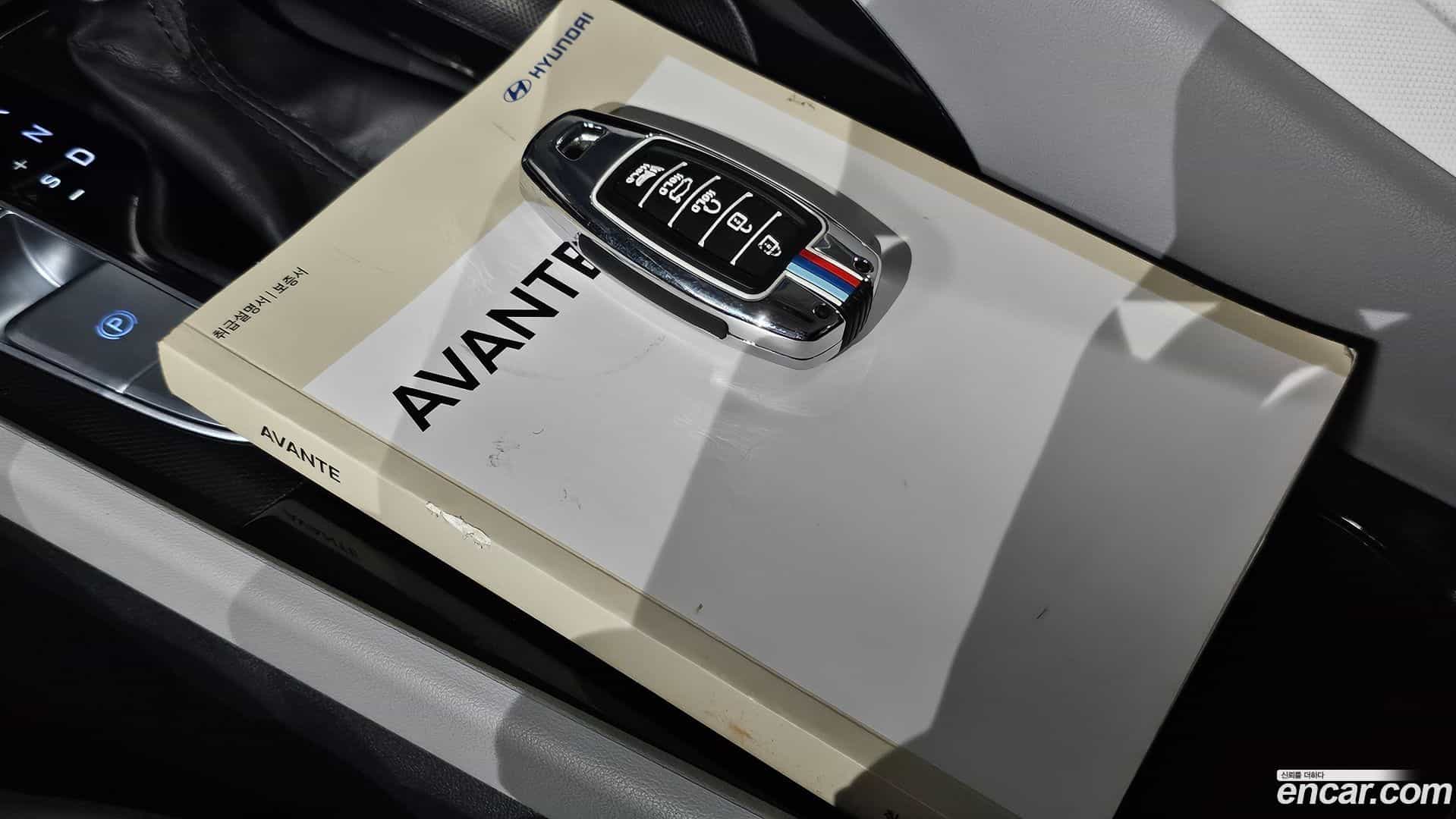 AVANTE Hyundai 2020.4-OPTION-024
