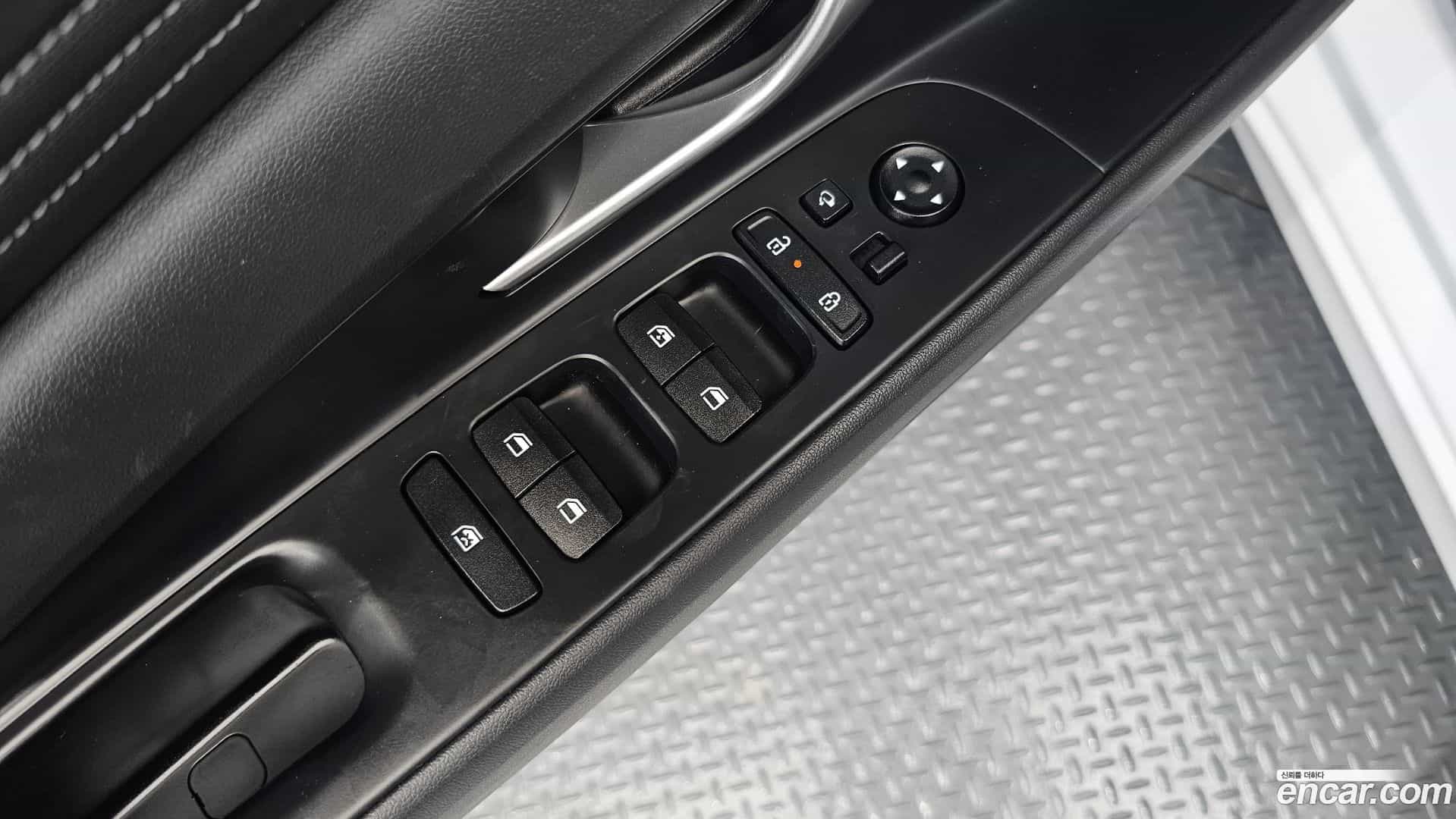 AVANTE Hyundai 2024.11-OPTION-024