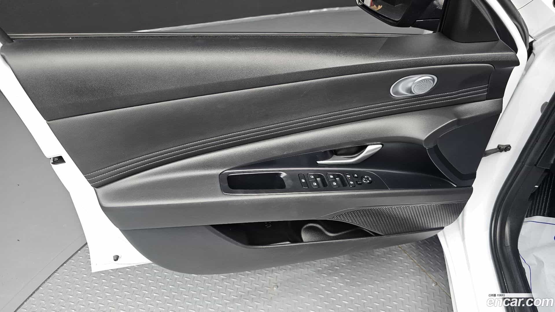 AVANTE Hyundai 2024.11-INNER-034