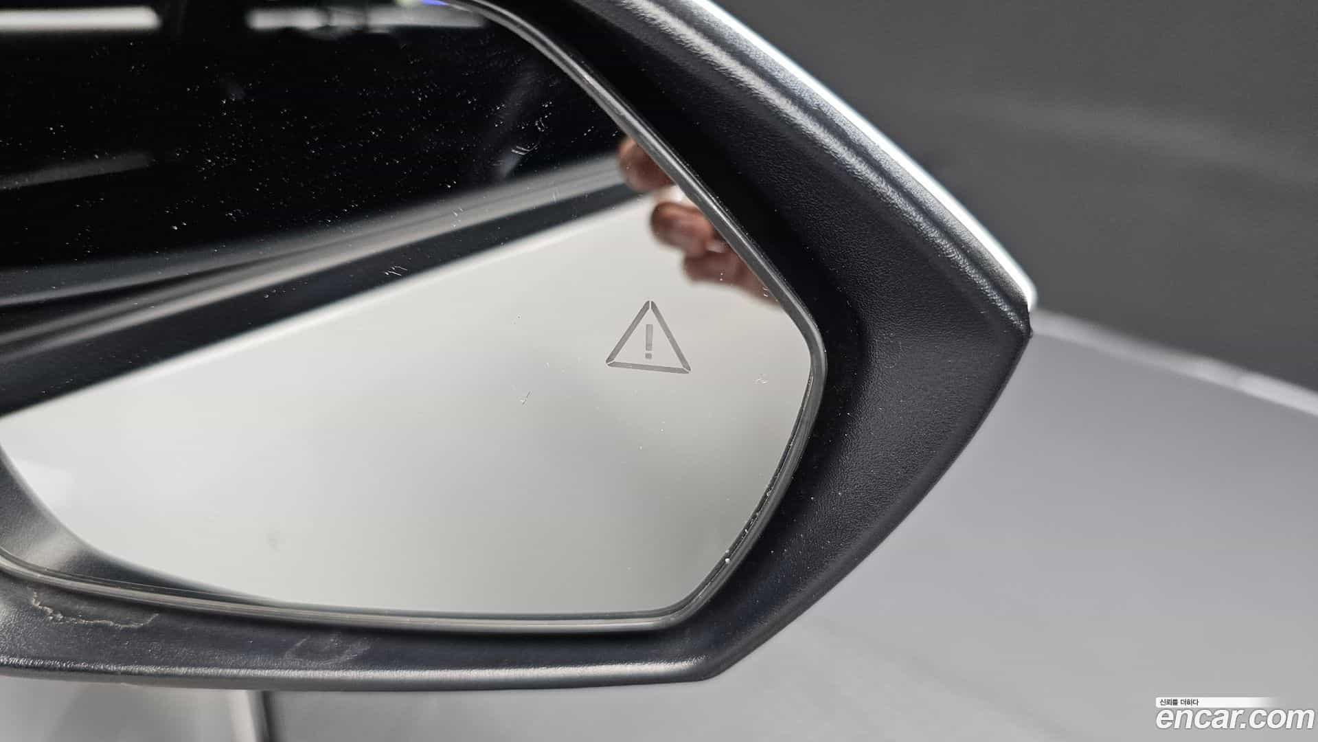 AVANTE Hyundai 2024.11-OPTION-043