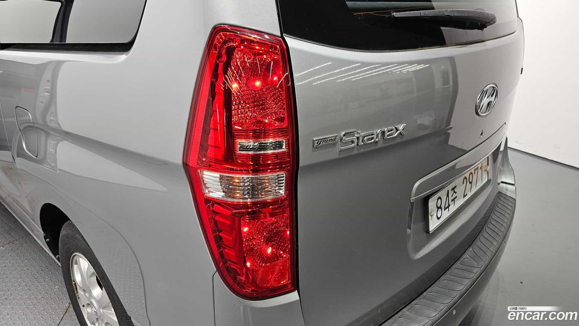 Starex Hyundai 2014.6-OUTER-033