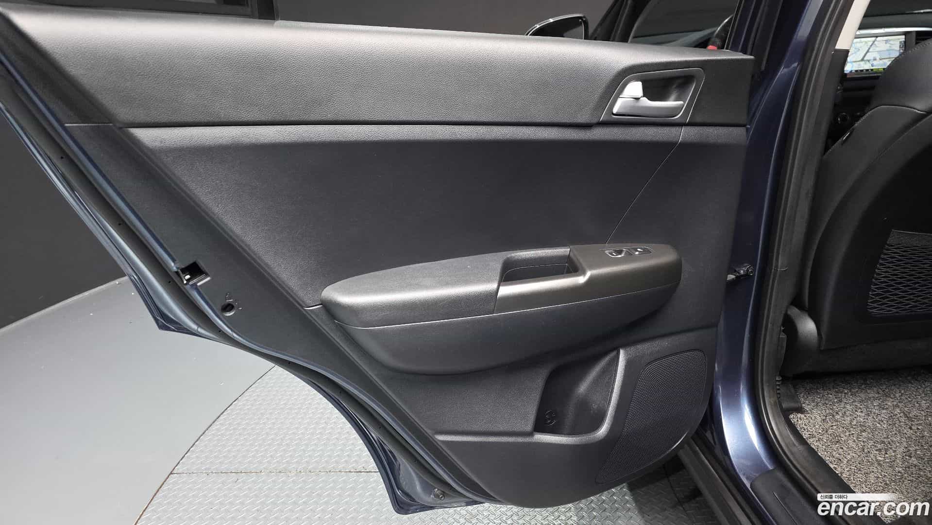 Sportage Kia 2021.4-INNER-035
