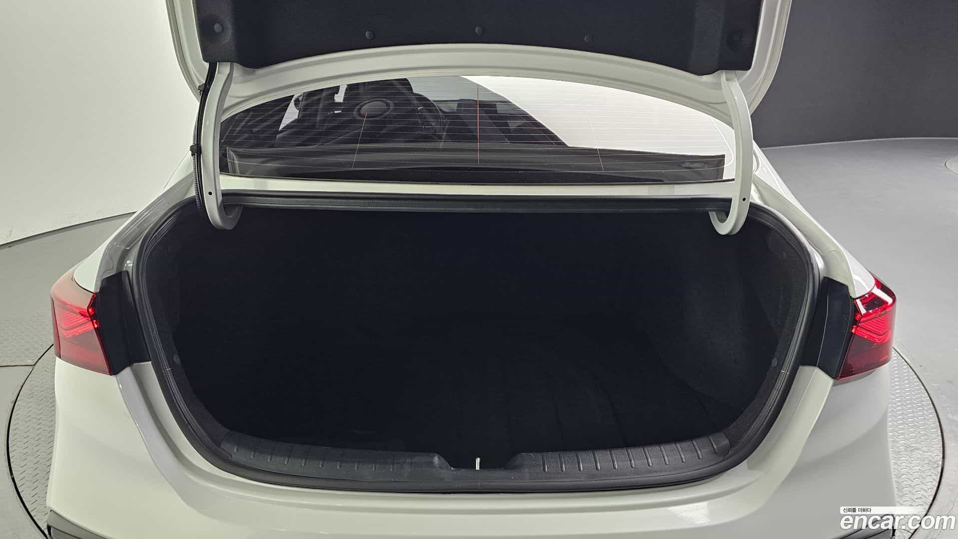 K3 Kia 2019.9-OPTION-024